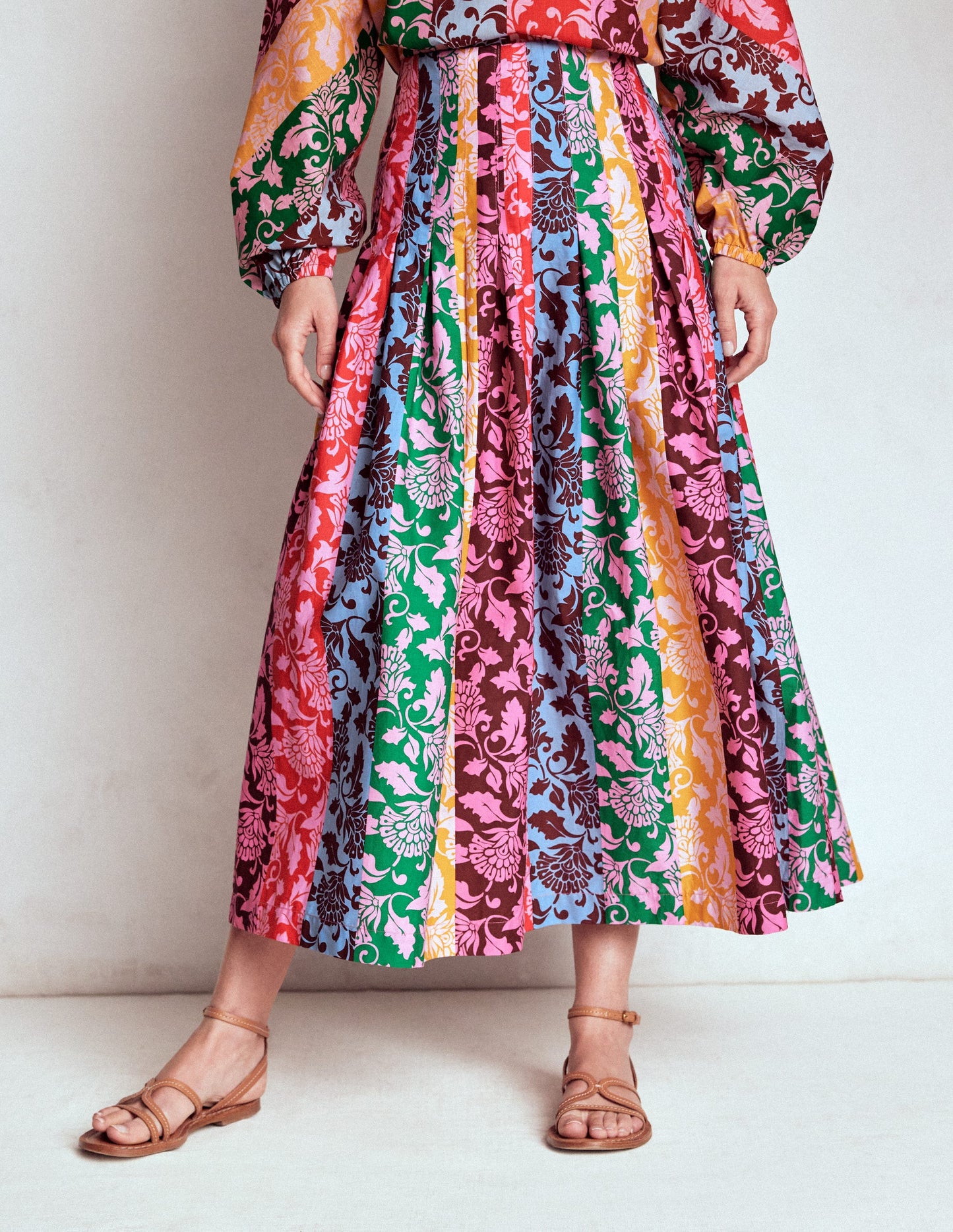 Valentina Poplin Midi Skirt-Floral, Ornate Vine Hotch