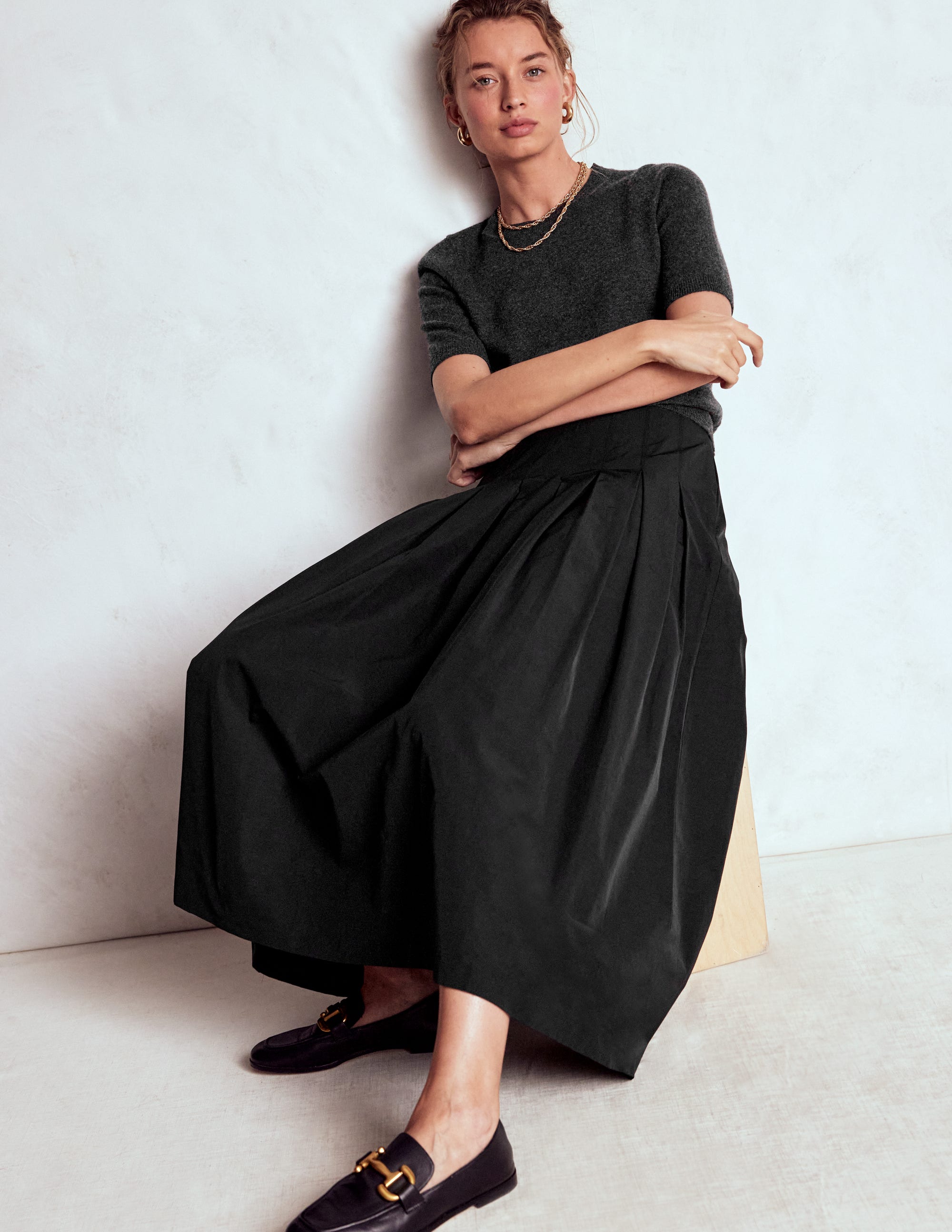 Valentina Taffeta Midi Skirt-Black - Image 1