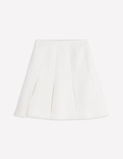Flippy Textured Skirt-White-6