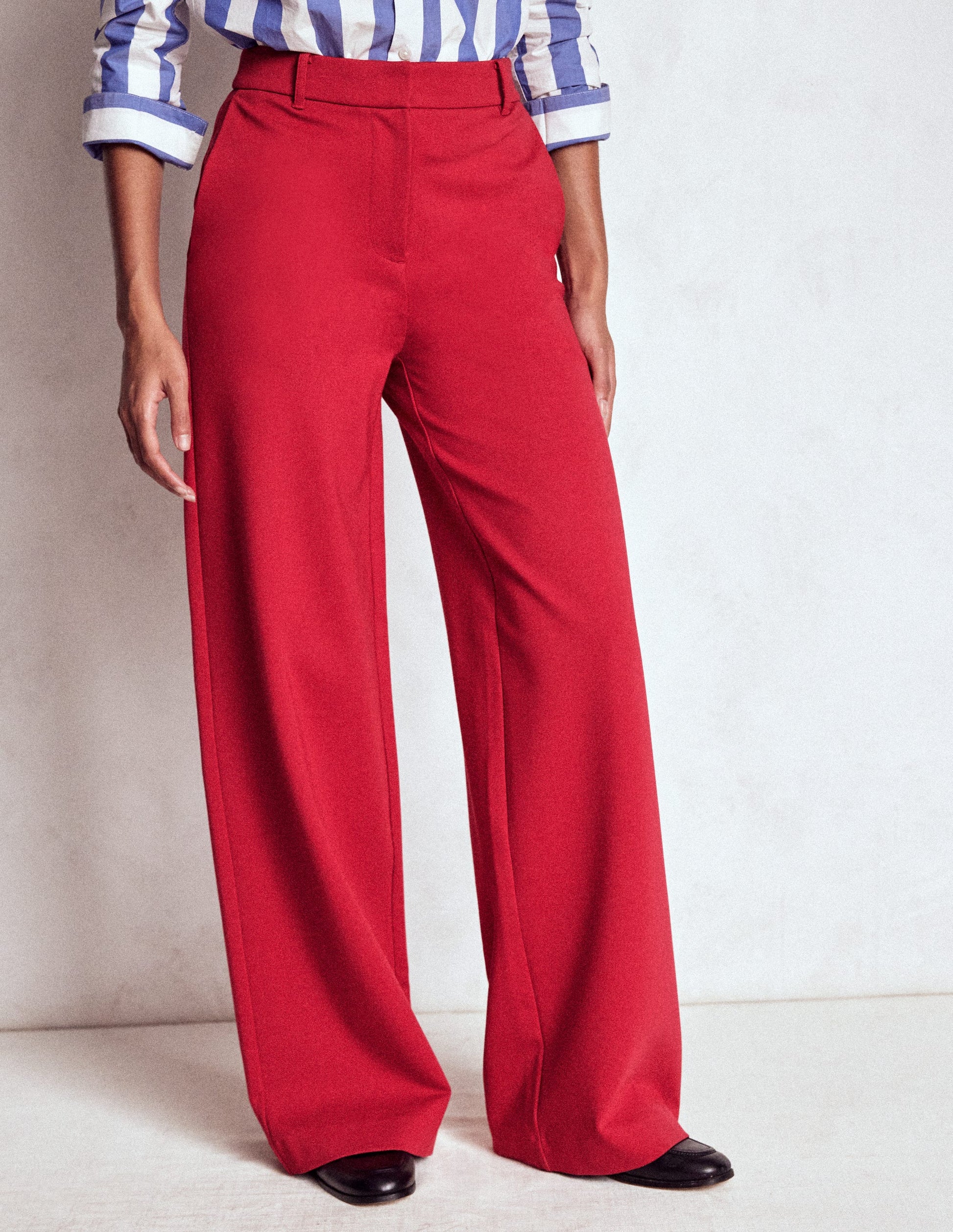 Belgravia Ponte Pants-Carmine Red-4