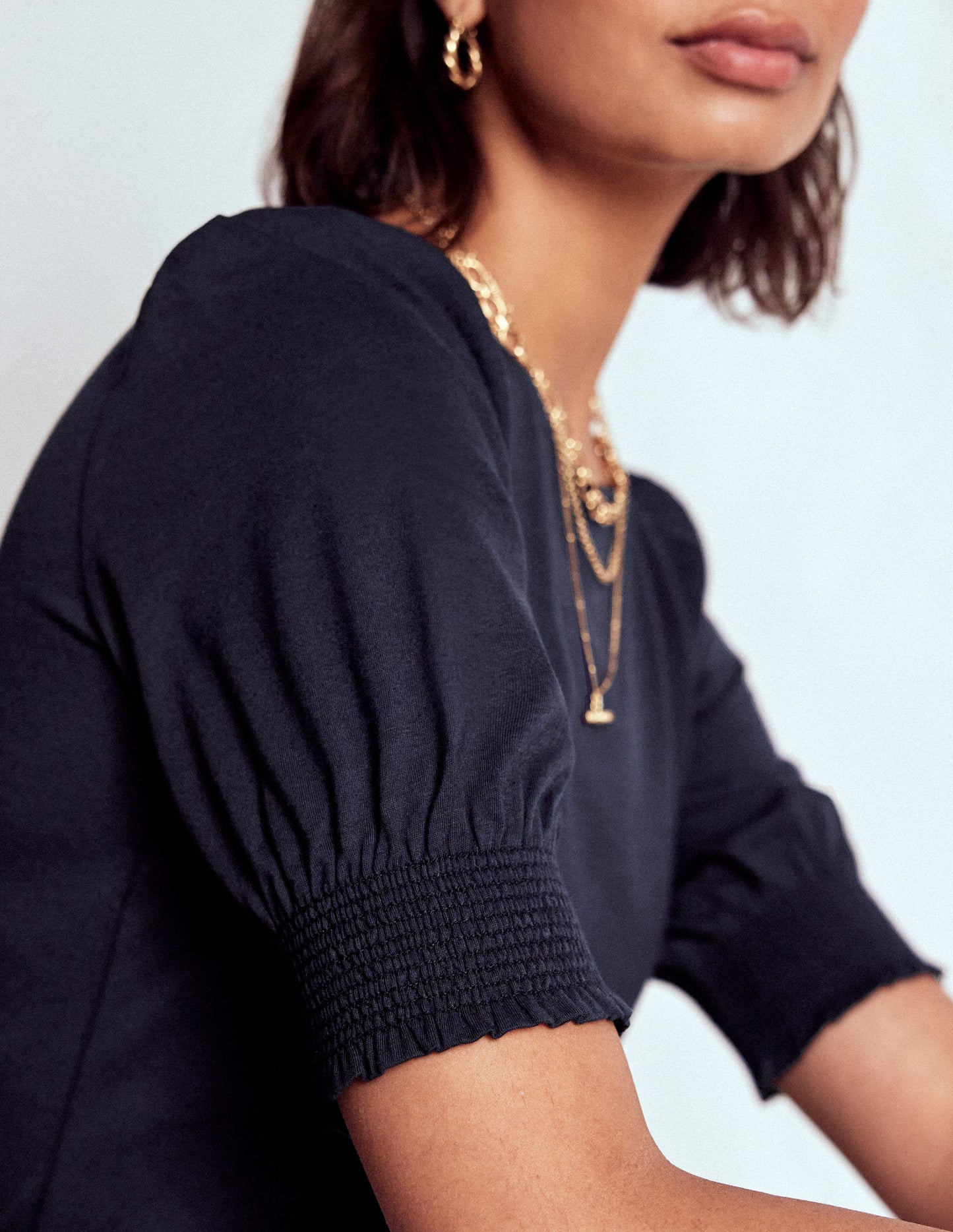 Short Sleeve Smocked Cuff Top-Navy