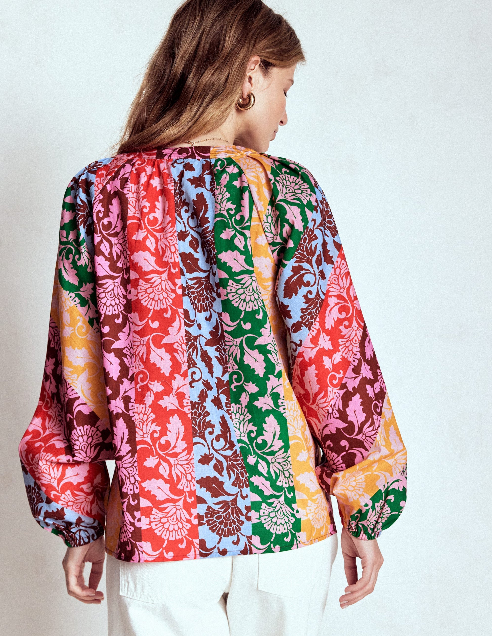 Long Sleeve Notch Top-Multi, Ornate Vine-4