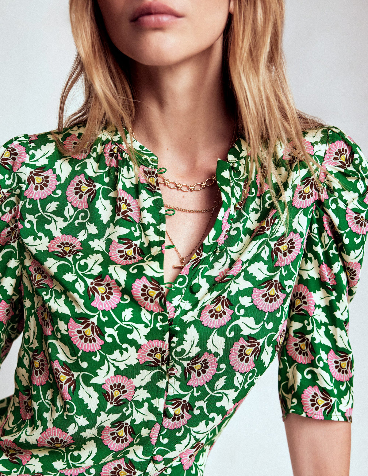 Mutton Sleeve Smart Top-Rich Emerald, Ornate Vine - Image 2