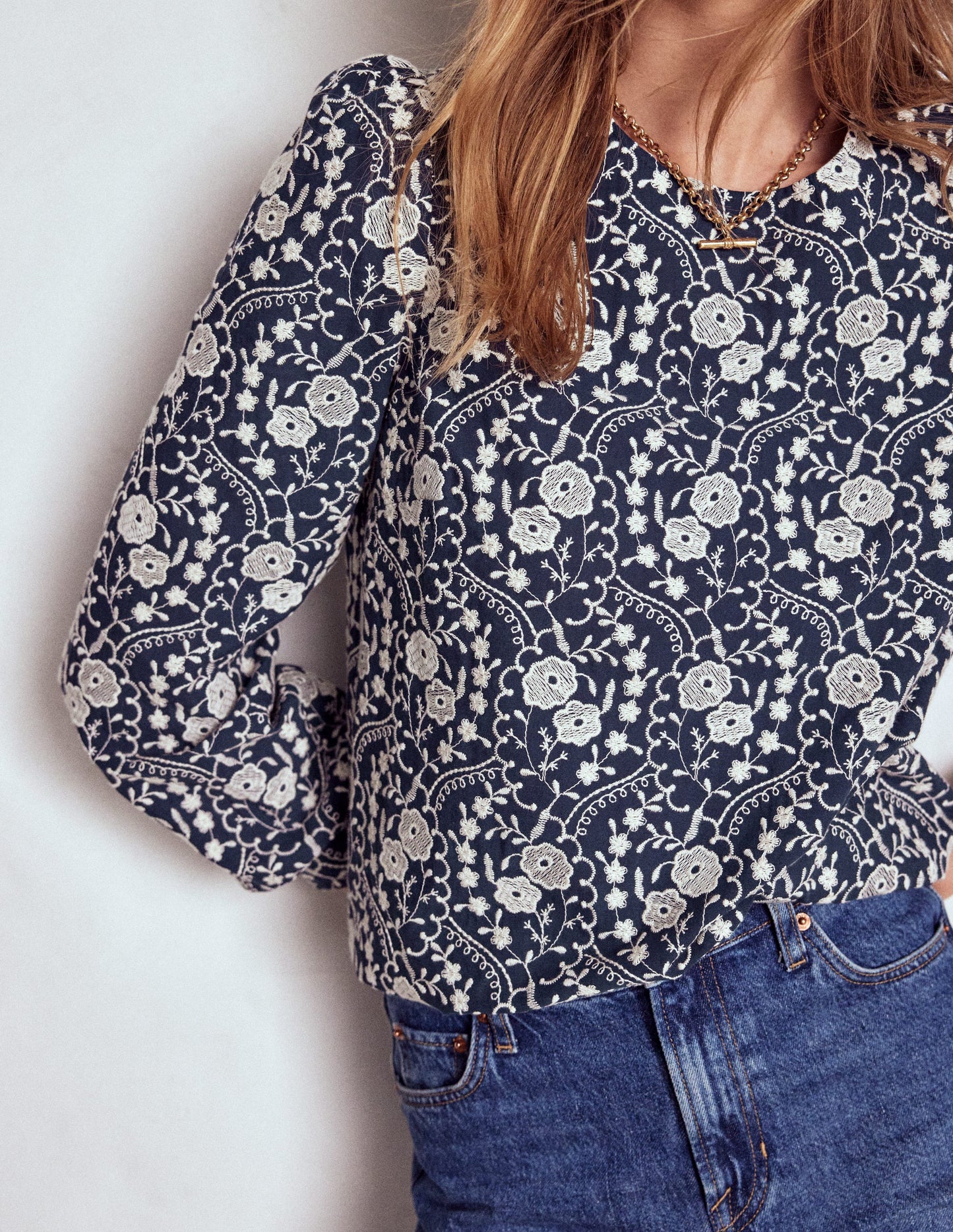 Embroidered Cotton Dobby Top-Navy