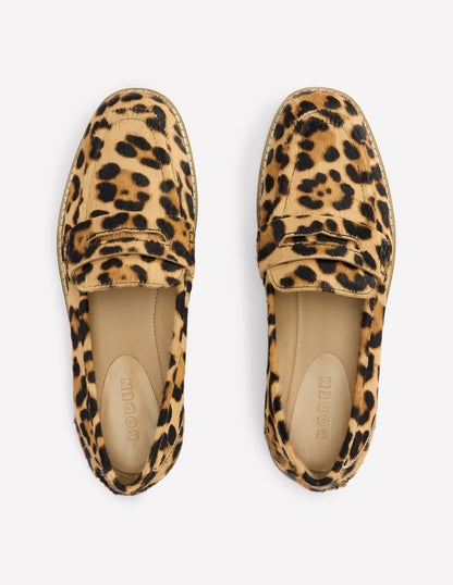 Nya Structured Penny Loafer-Classic Leopard