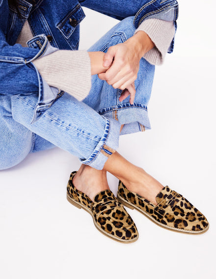 Nya Structured Penny Loafers-Classic Leopard