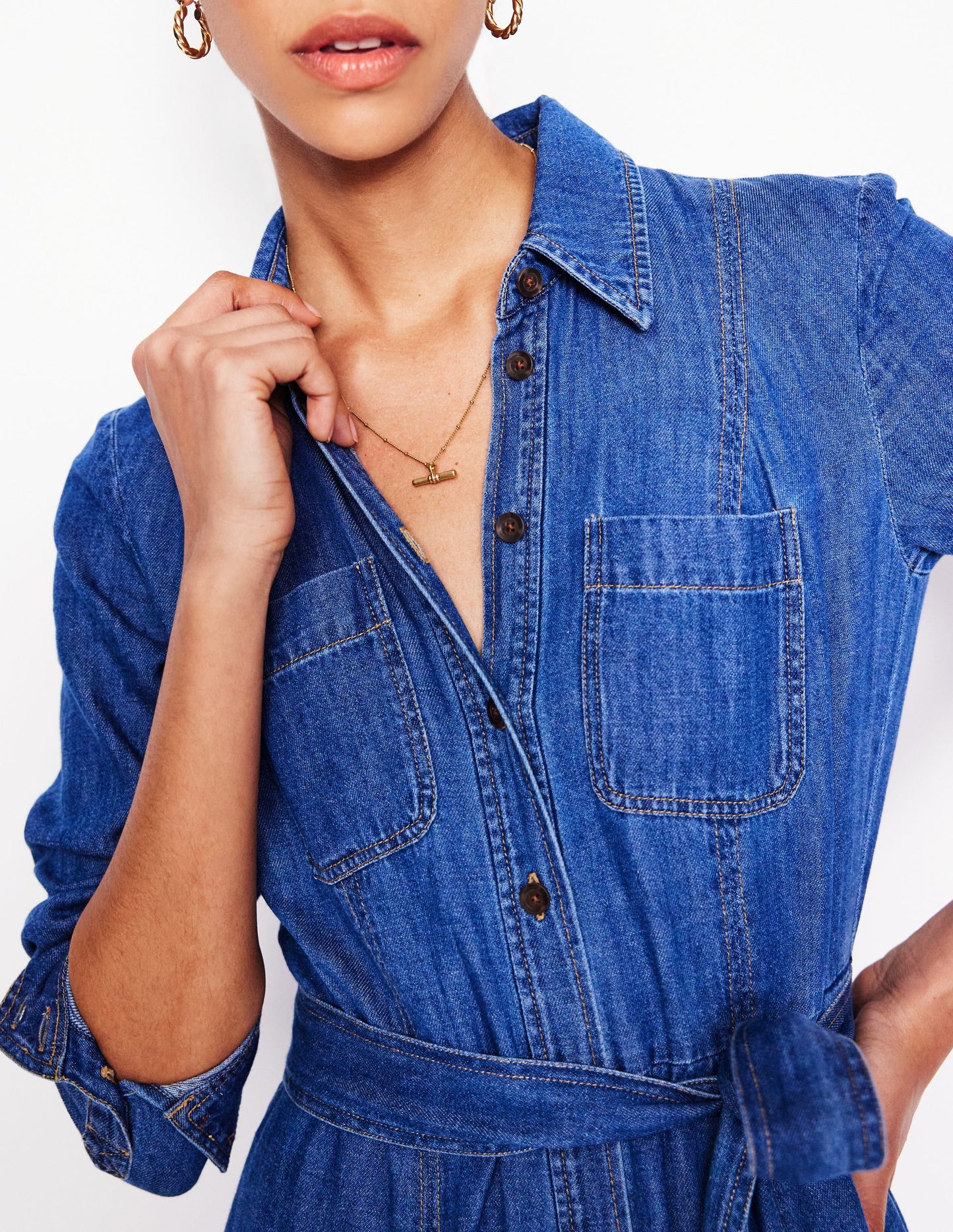 Fine T-bar Pendant Necklace-Gold Colour