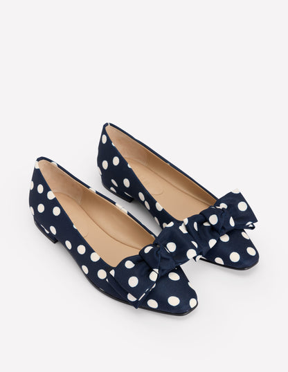 Chisel Toe Ballet Flat-French Navy, Abstract Dot