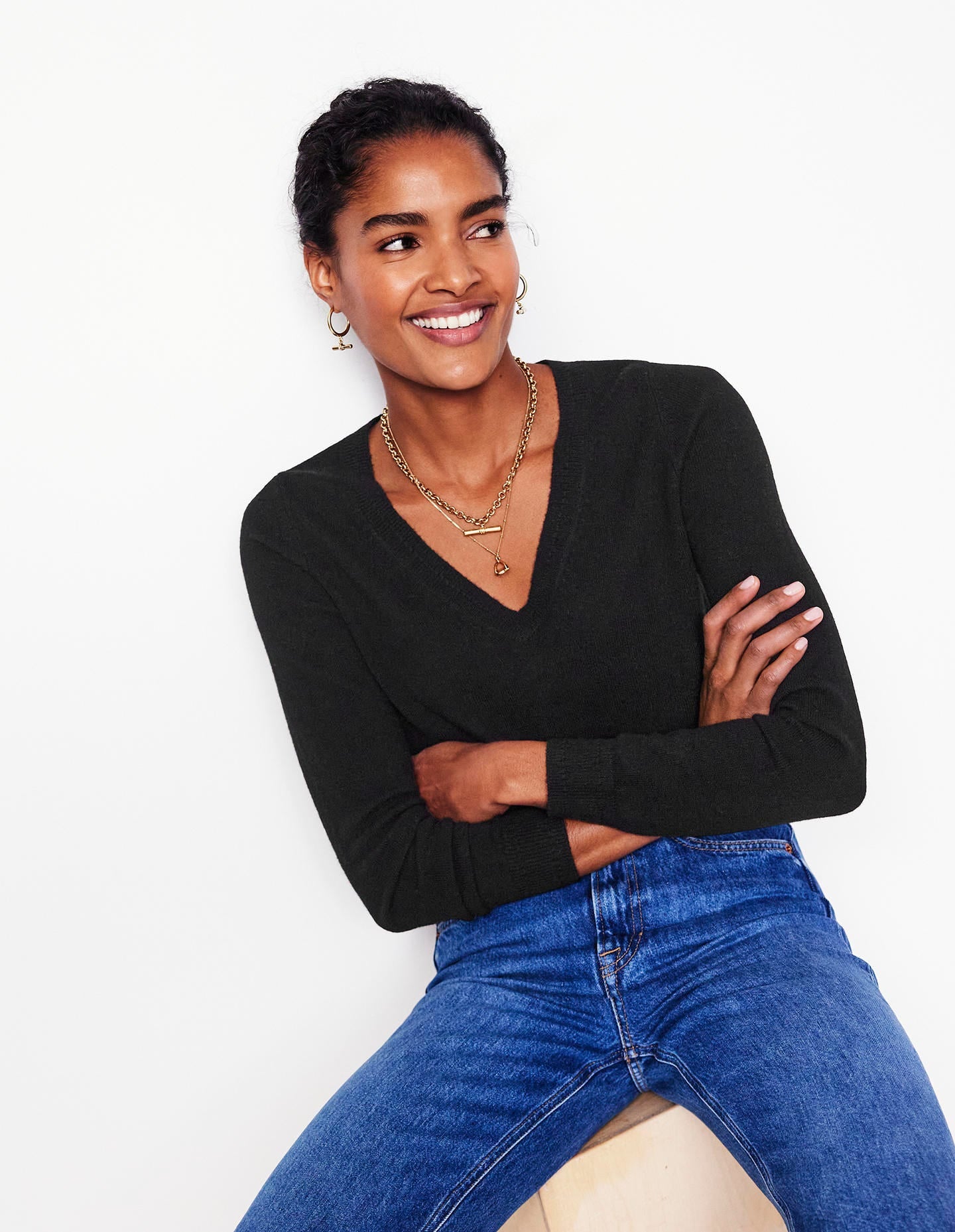 Eva Cashmere V-Neck Sweater-Black | Boden USA