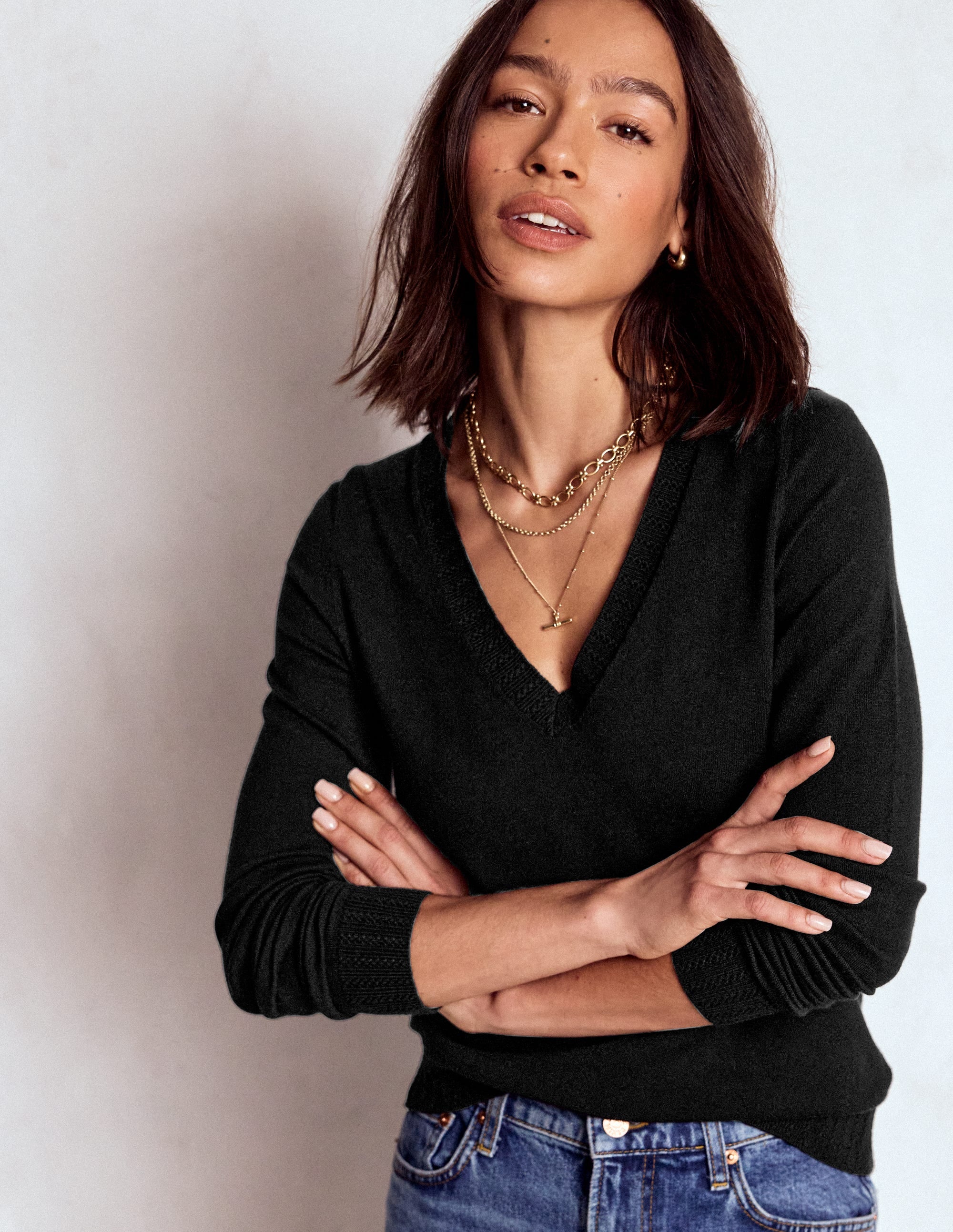 Emilia Cotton V Neck Sweater-Black - Image 4