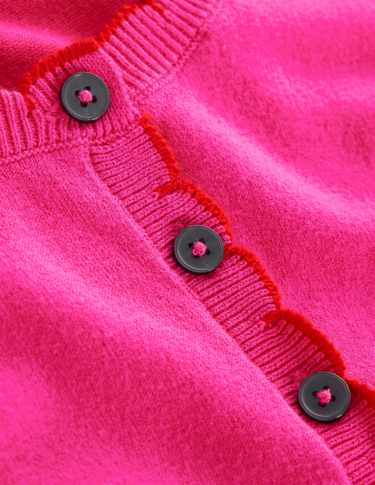 Pru Scallop Trim T-shirt-Pink Peony - Image 6