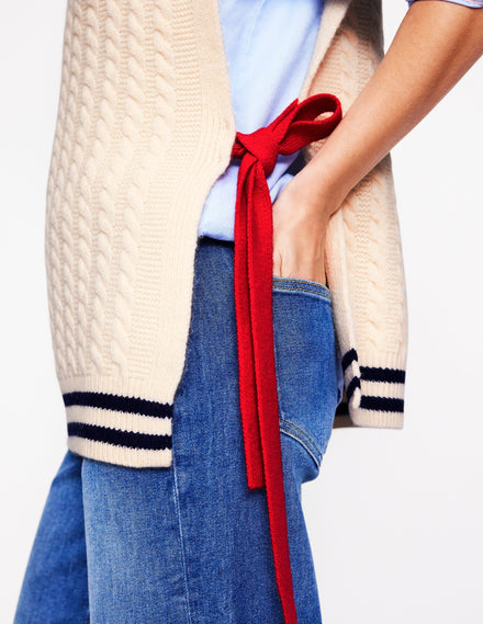 Cable Knit Wool Vest-Warm Ivory