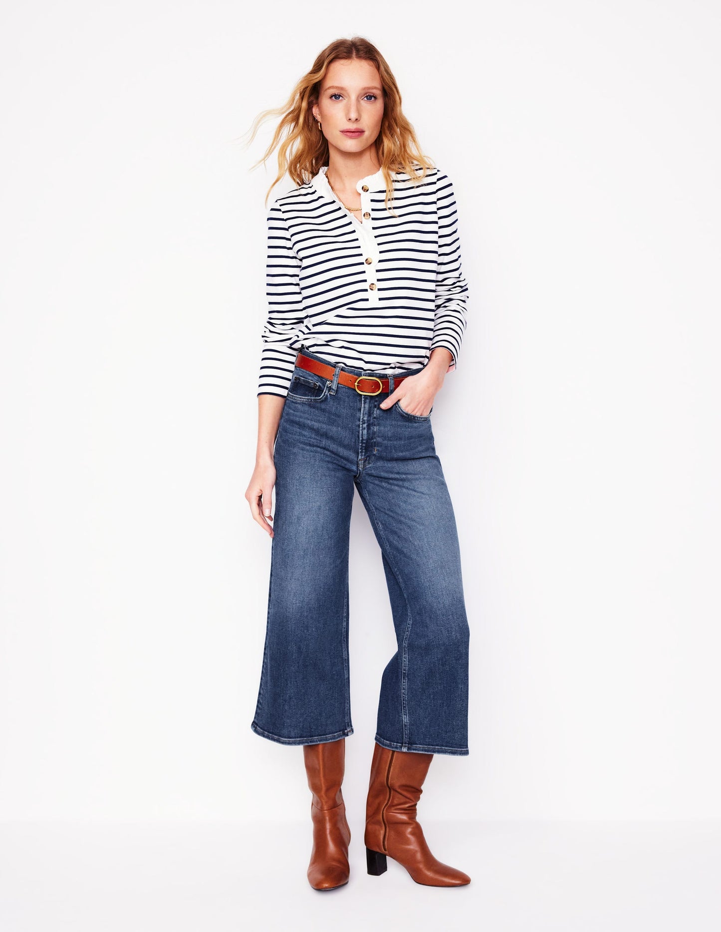 High Rise Wide Crop Jeans-Mid Vintage