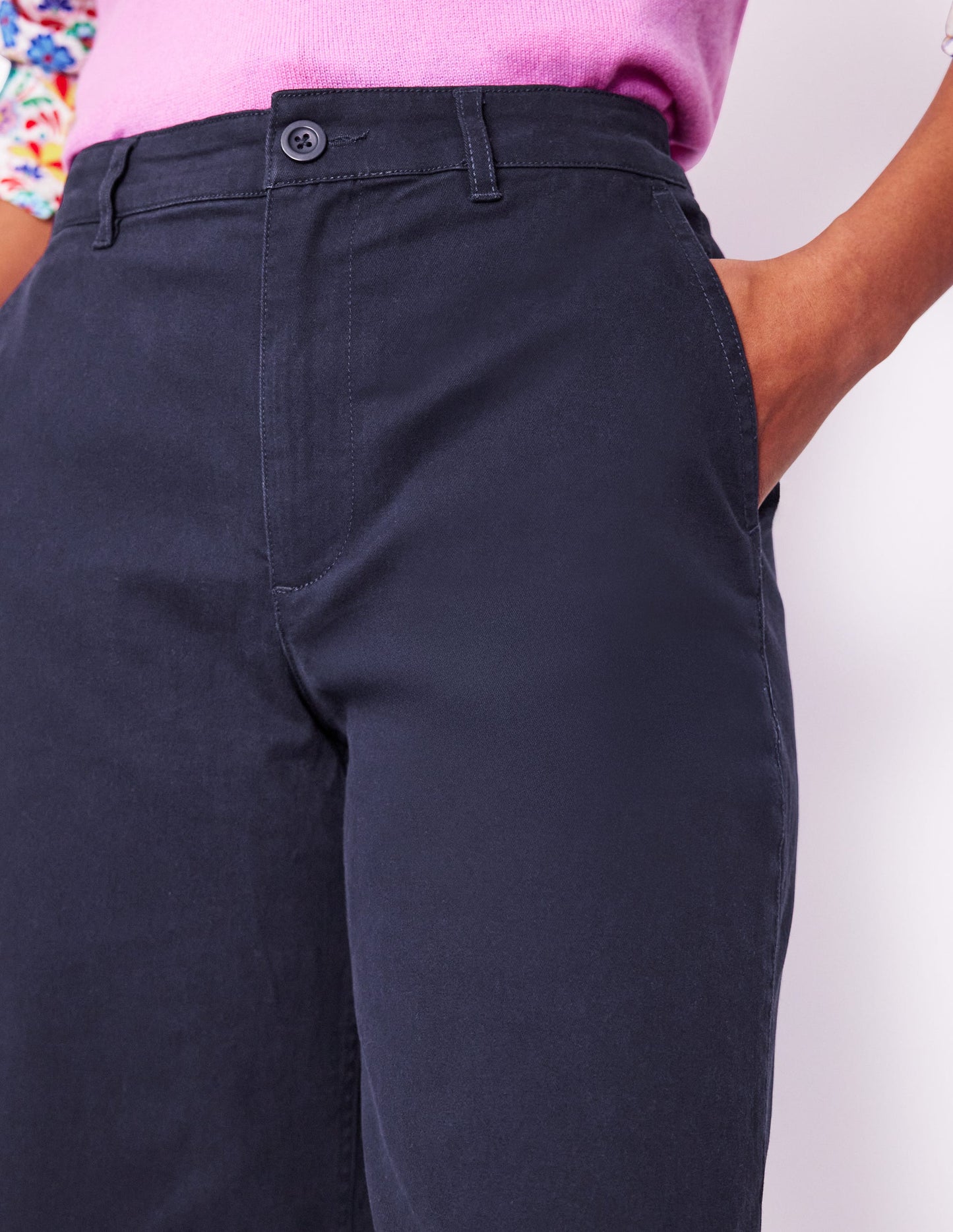 Barnsbury Crop Chino Pants-Navy