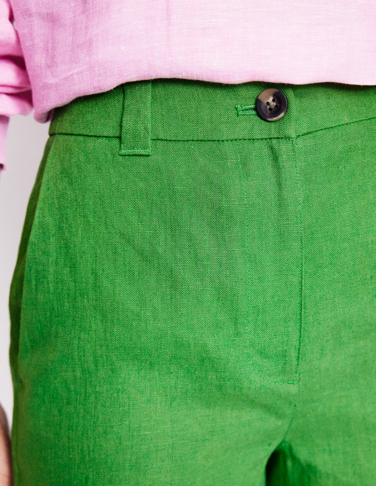 Westbourne Linen Shorts-Paradise Green - Image 2