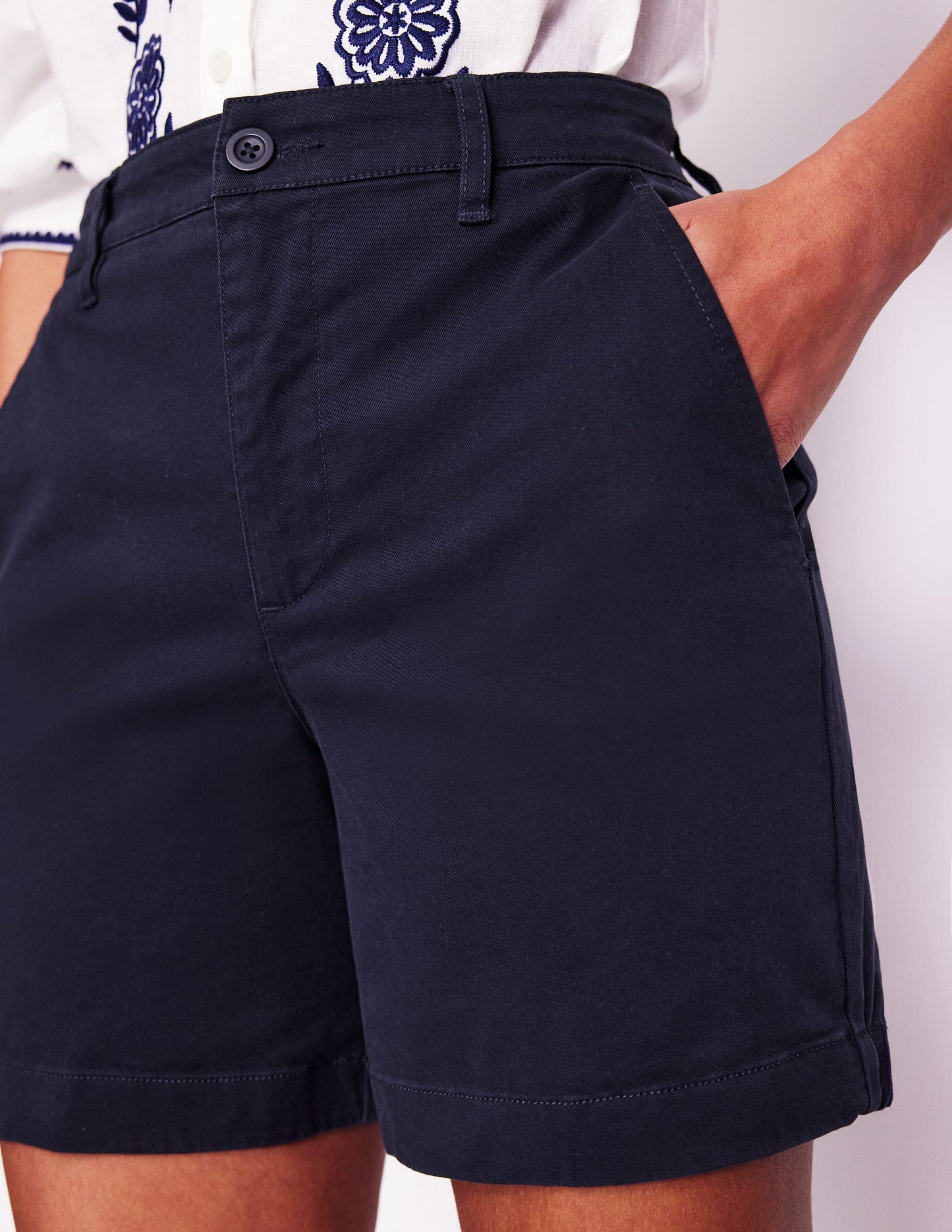 Barnsbury Chino Shorts-Navy