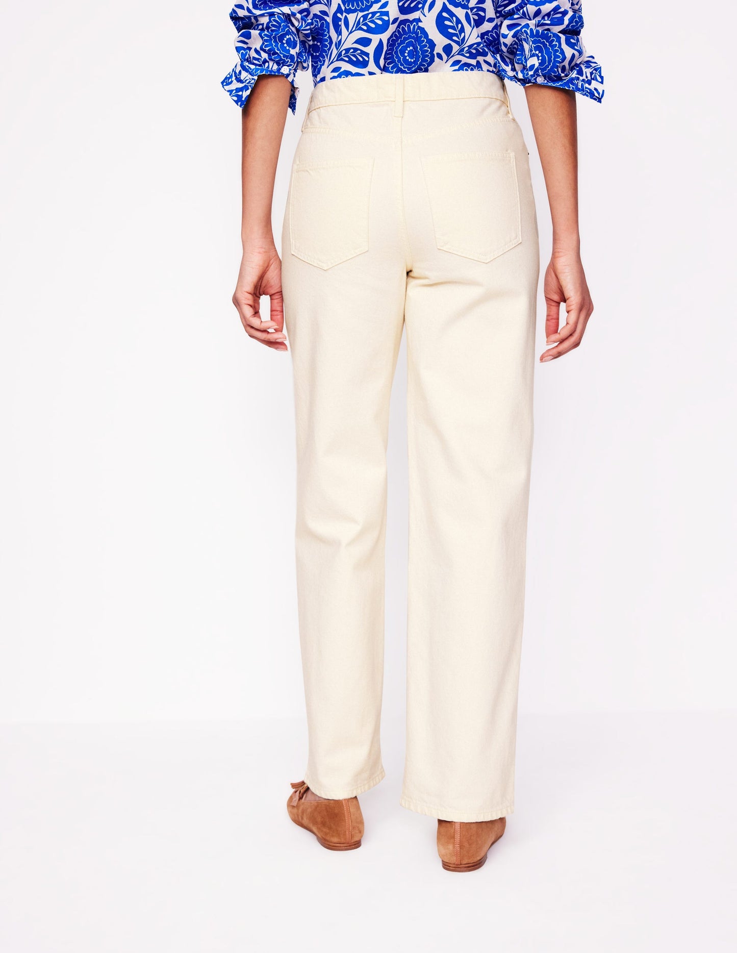 Mid Rise Relaxed Jeans-Ecru