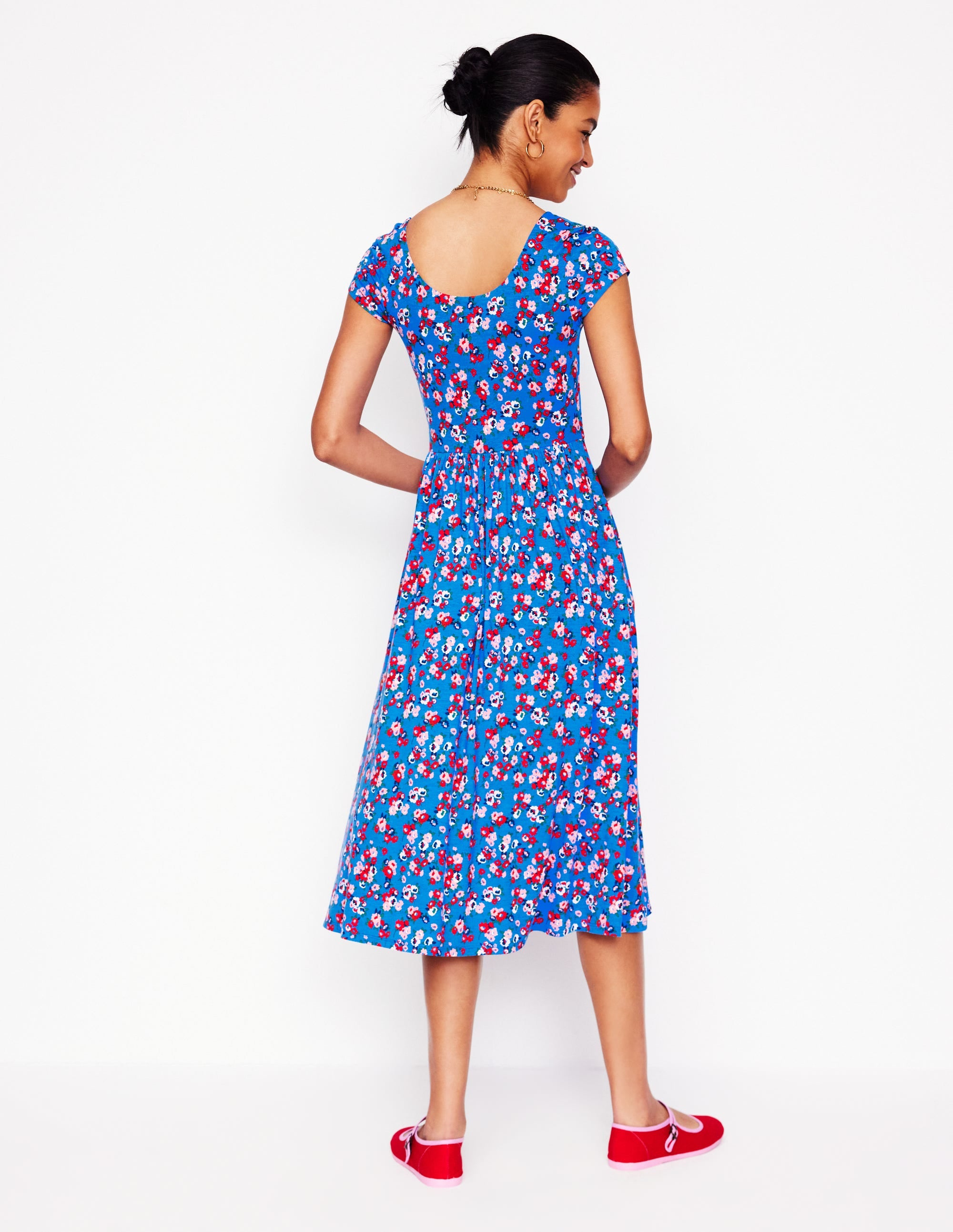 Samantha Scoop Jersey Dress-Cerulean Blue, Painterly Posy - Image 4
