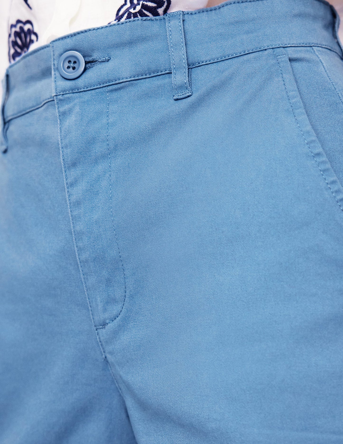 Barnsbury Chino Shorts-Blue River