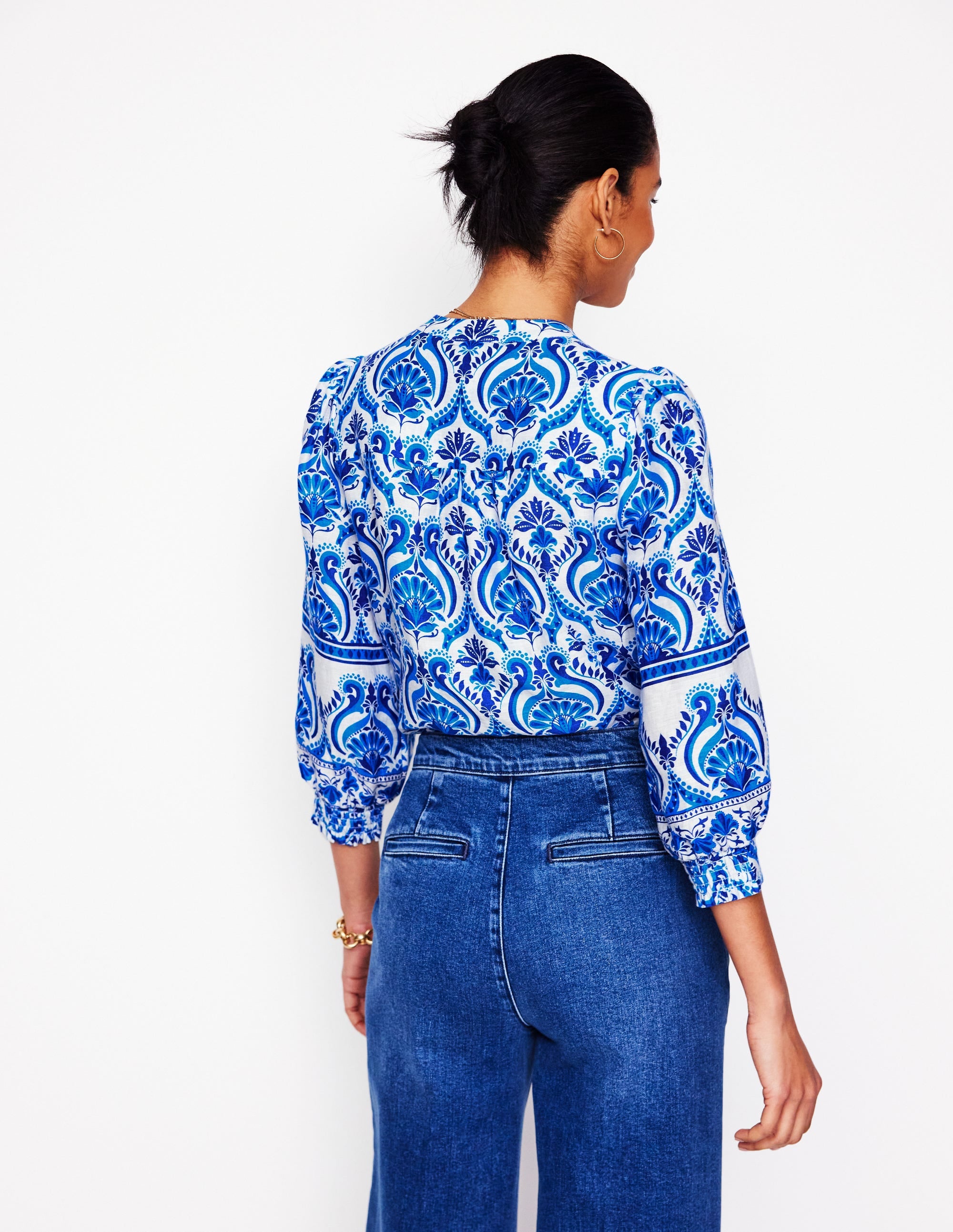 Alicia Linen Top-Blue, Ornamental Floral - Image 5