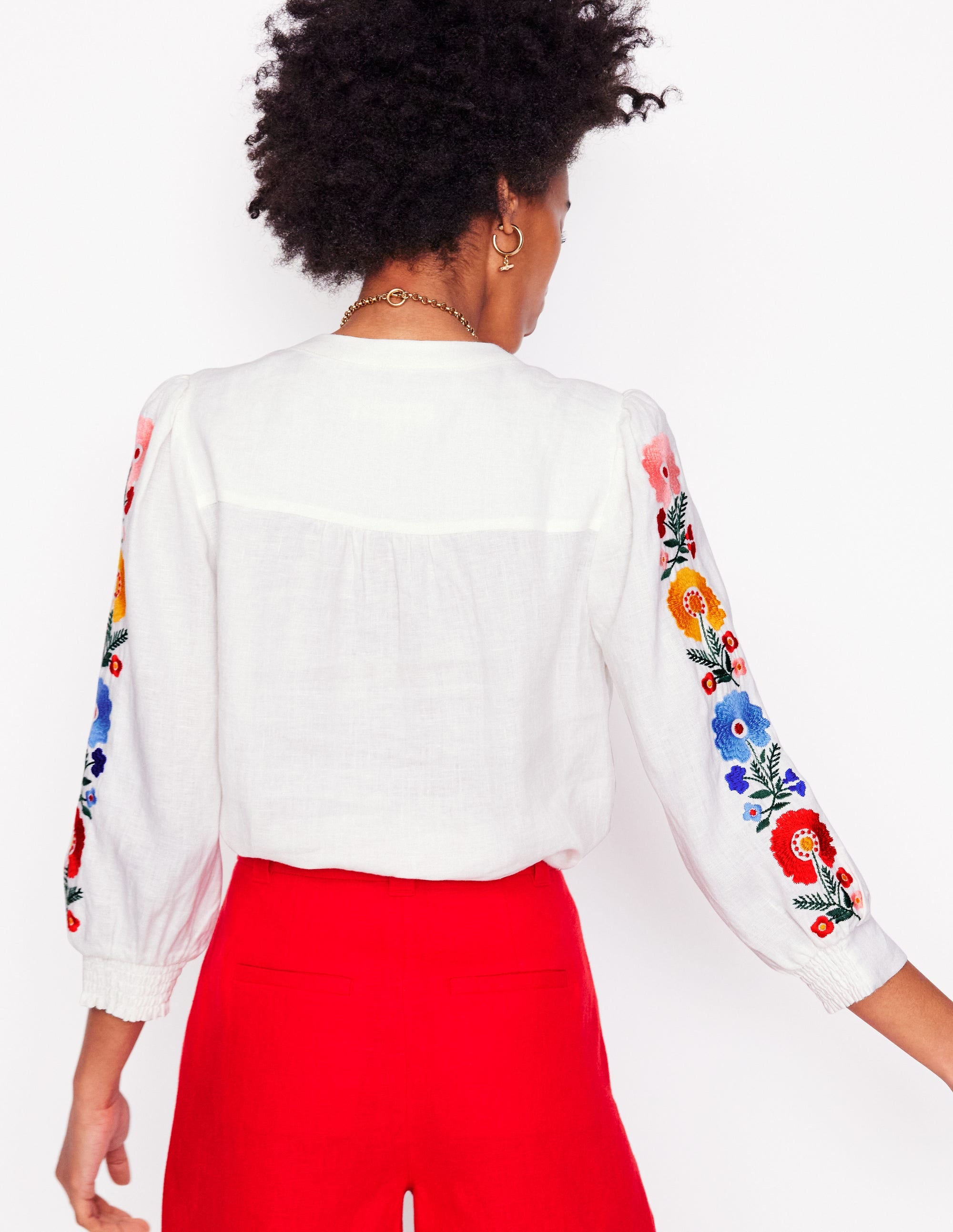 Alicia Linen Top-White, Floral Embroidery - Image 7