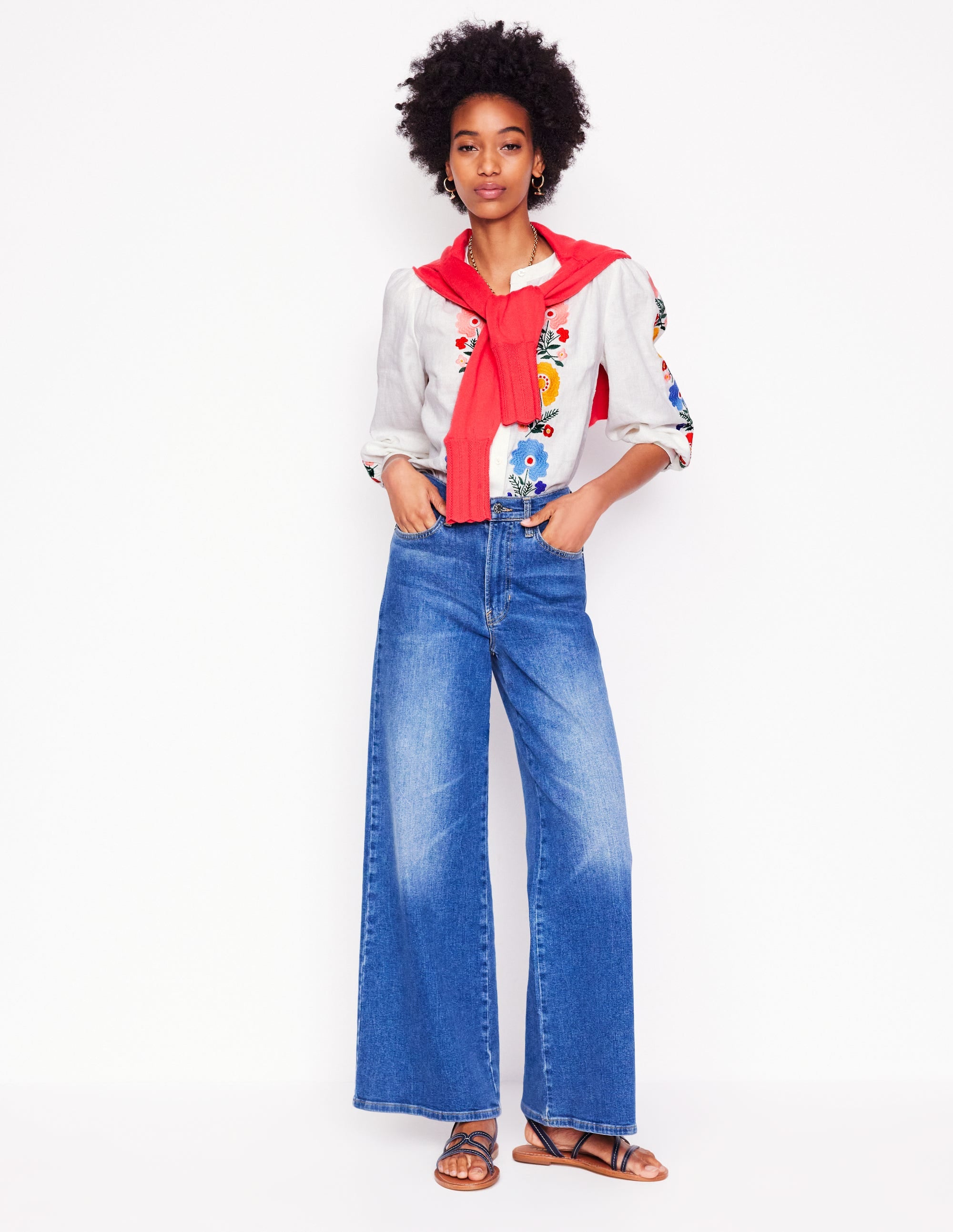 Alicia Linen Top-White, Floral Embroidery - Image 9