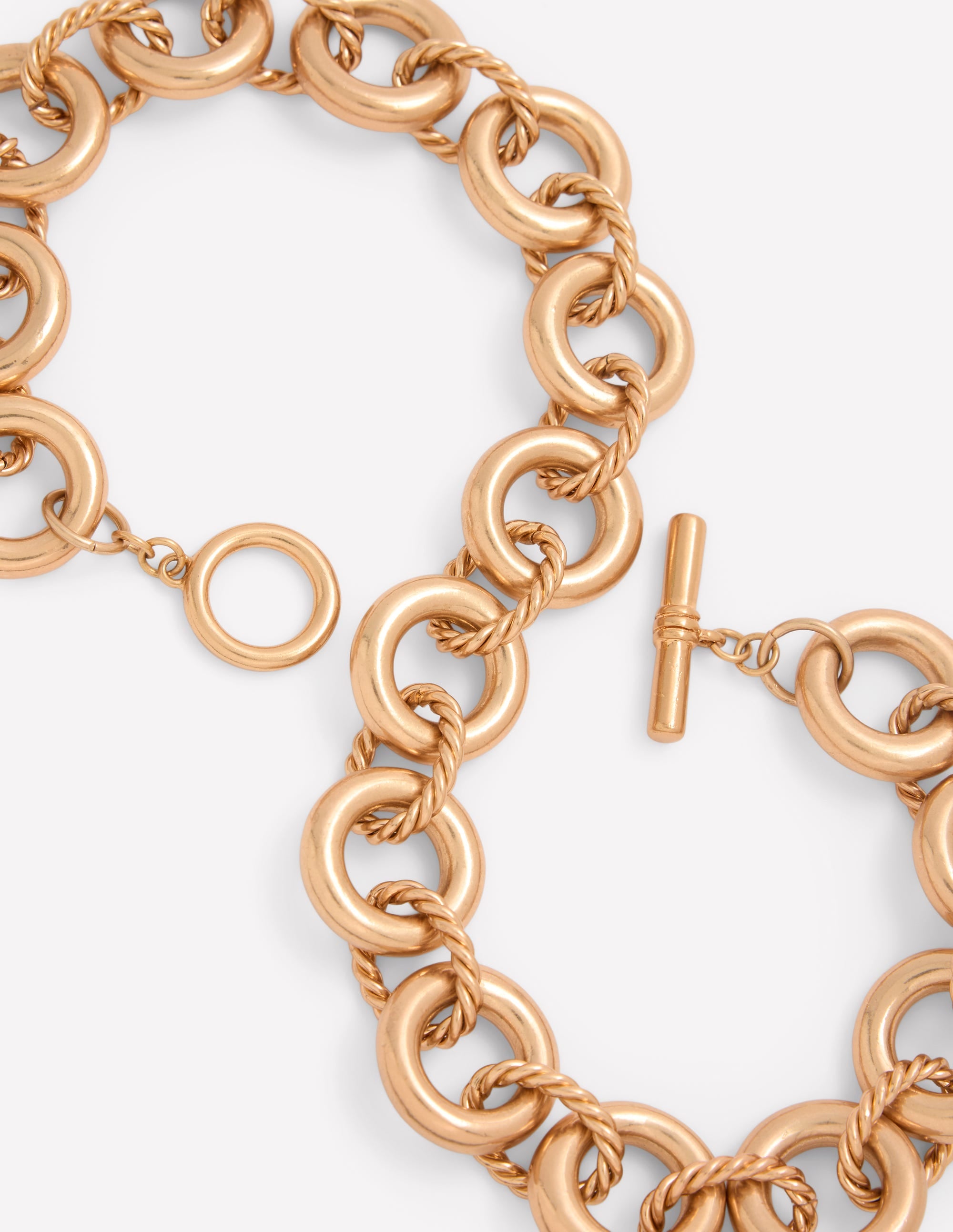 Twist Link Necklace-Gold Colour - Image 3