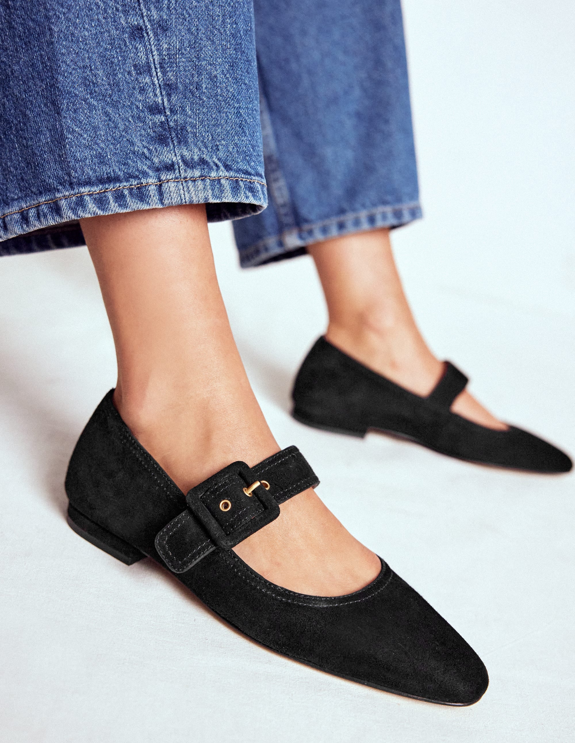 Vic Chisel Toe Mary Janes-Black | Boden USA