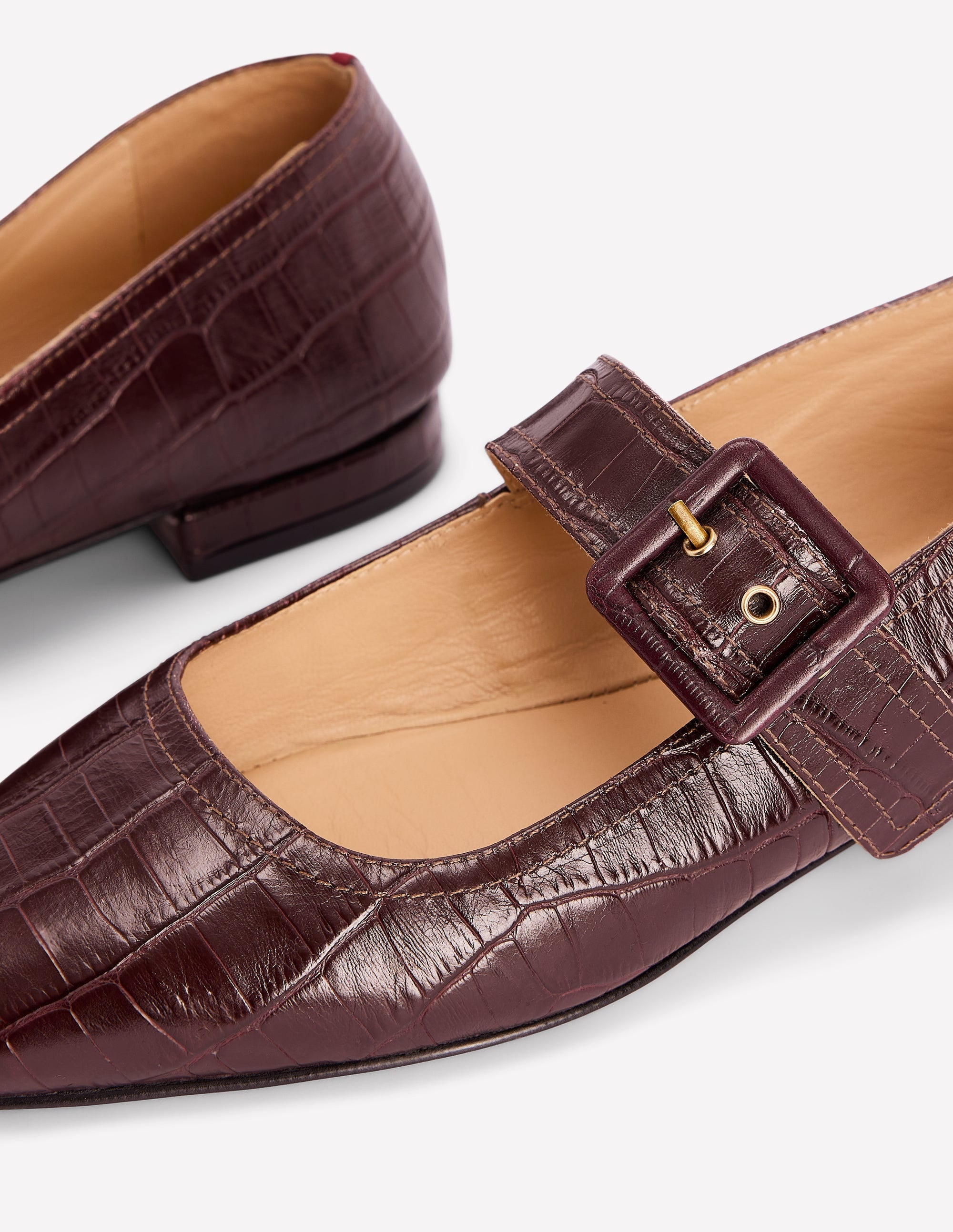 Mary　151  Vic Chisel Toe Mary Janes-Oxblood | Boden USA