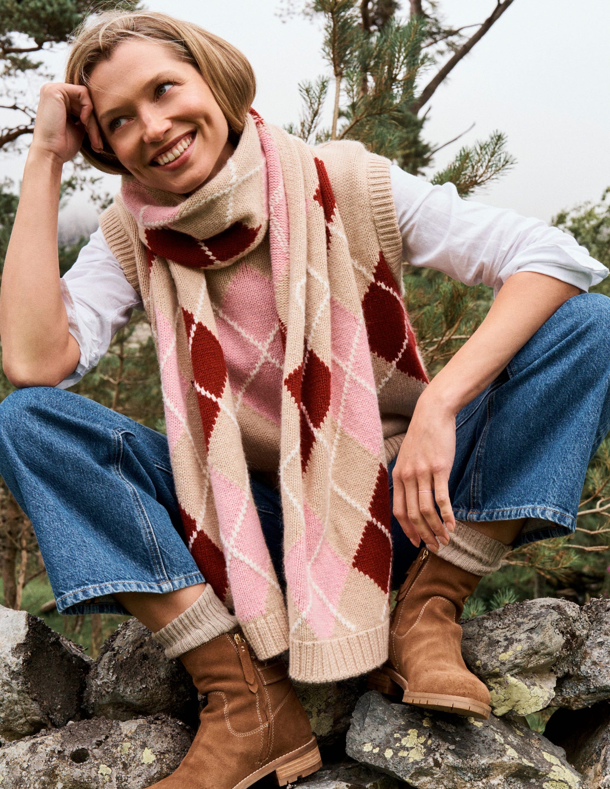 Argyle Scarf-Burgundy-2