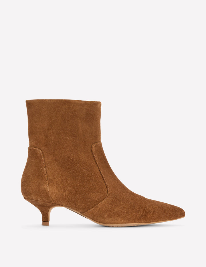 Kitten Heel Ankle Boot-Cognac