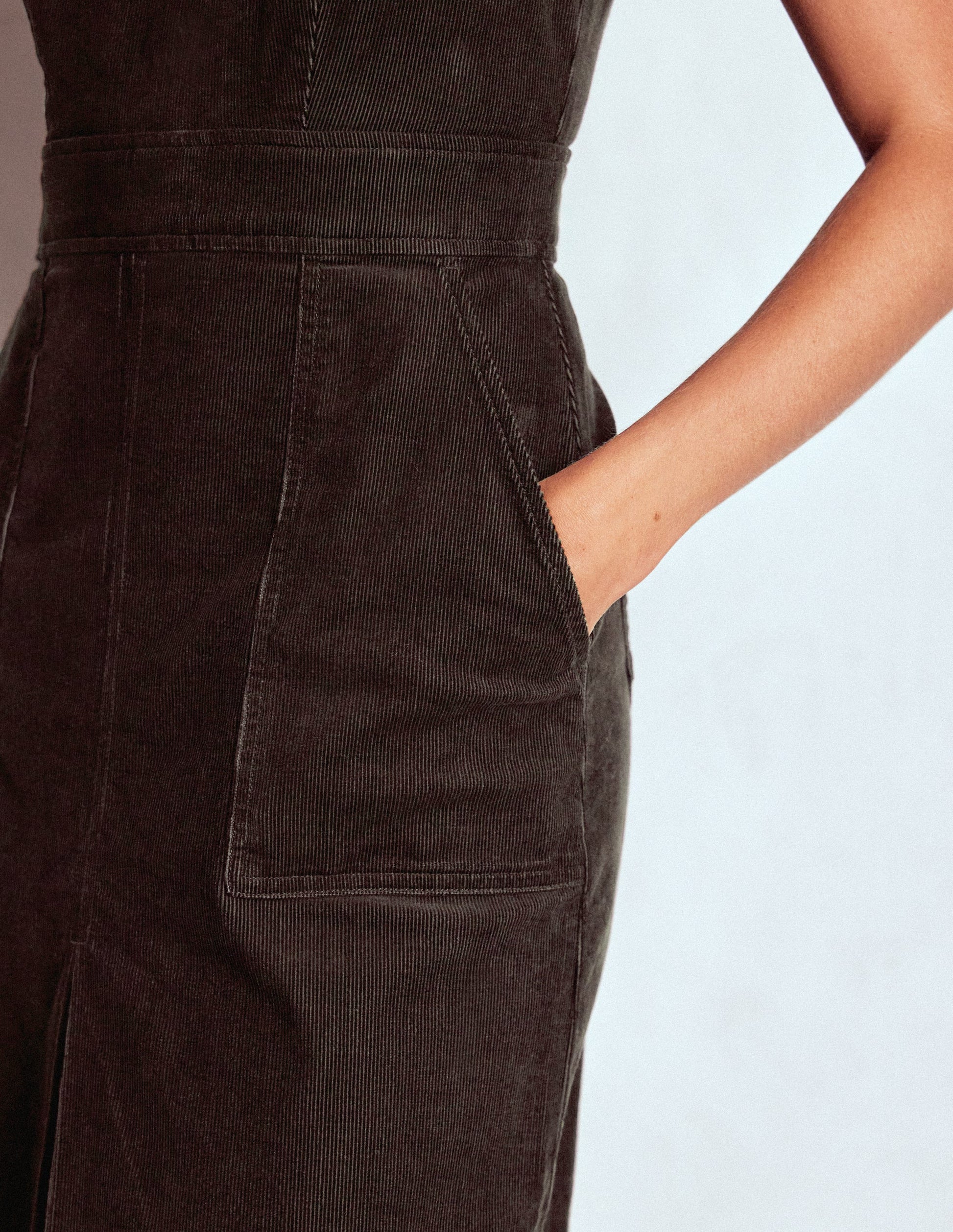 Ula Box Pleat Cord Midi Dress-Espresso-2