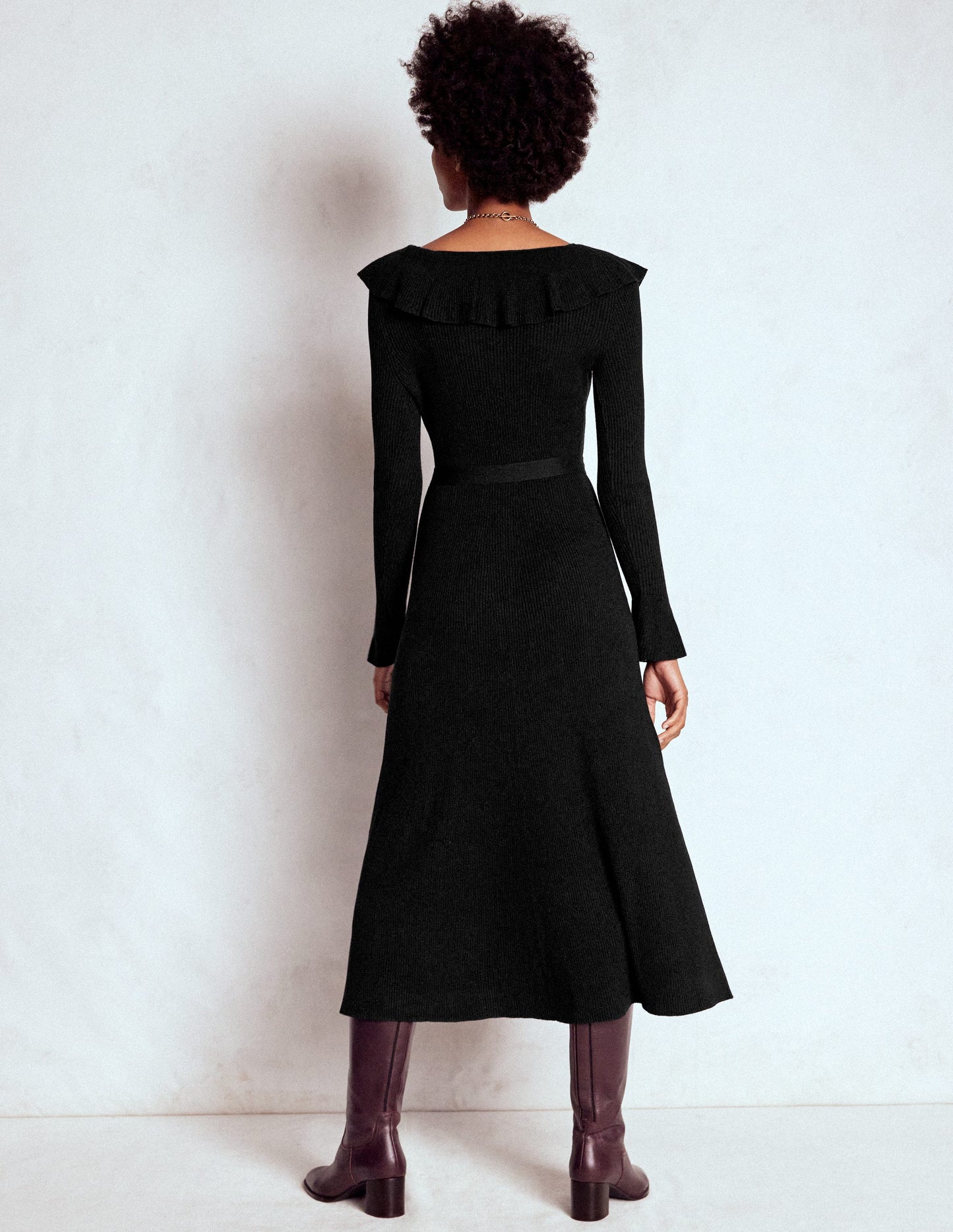 Ruffled Ribbed Dress-Black