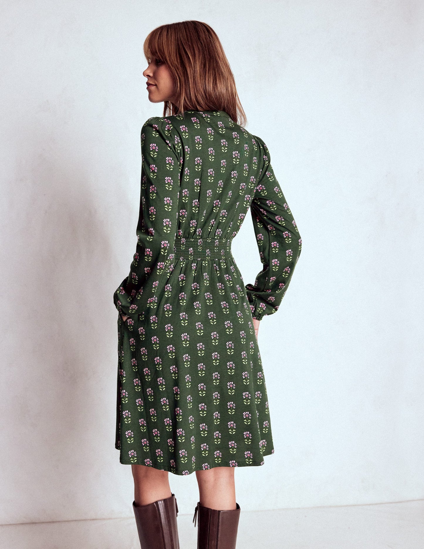 Sarah Short Jersey Dress-Winter Moss, Woodblock Floral