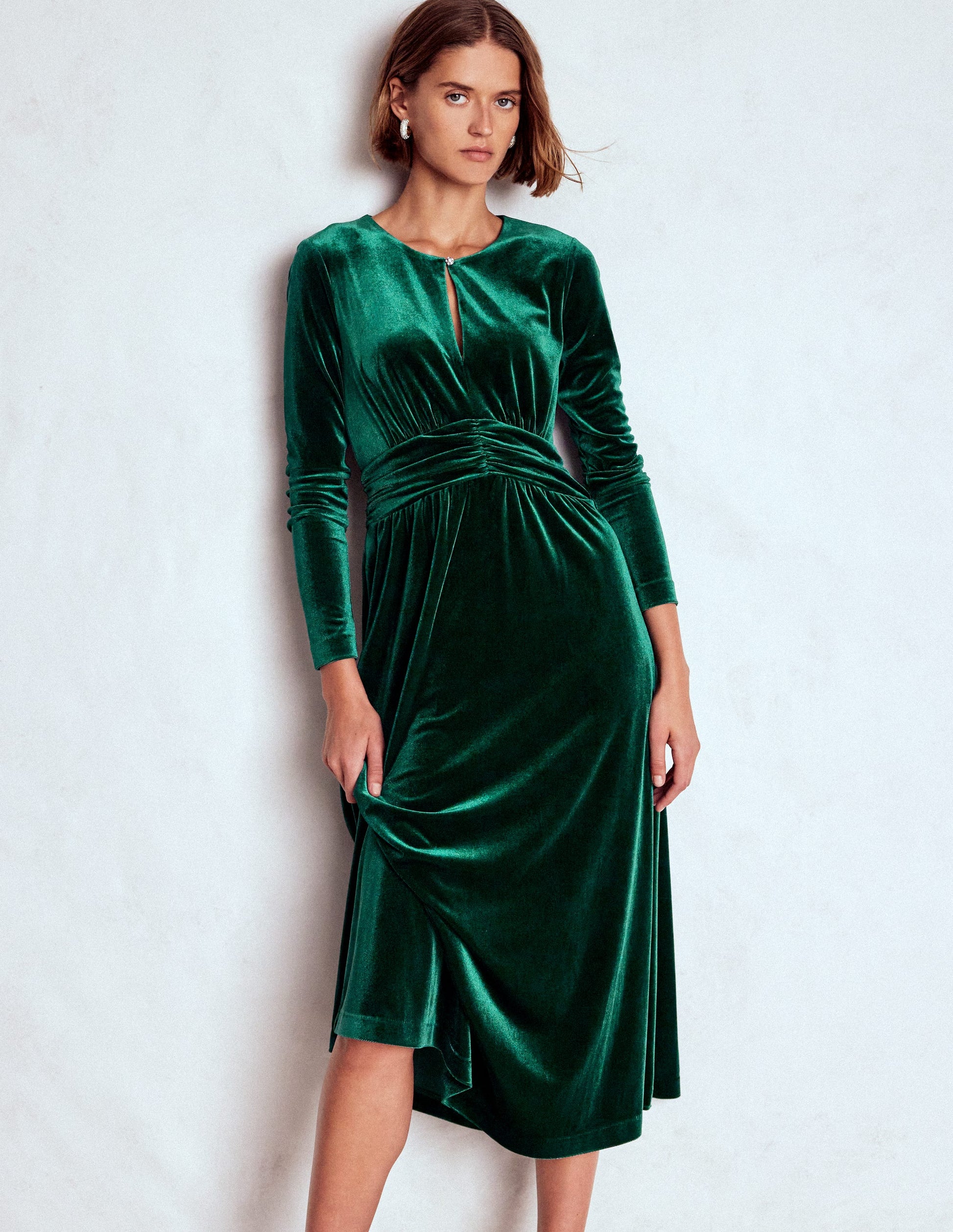 Boden Women's Tilda Velvet Midi Dress in Green | Size 4 Boden Women's Tilda Velvet Midi Dress in Green | Size 4