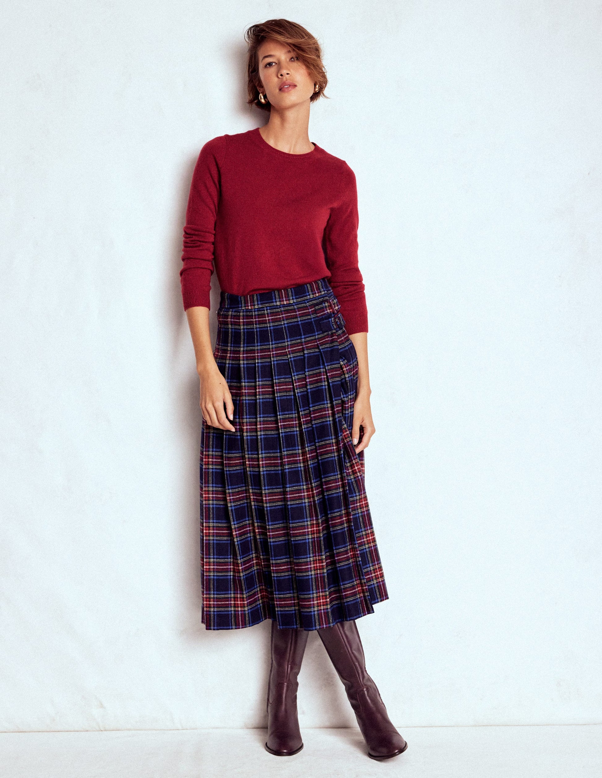 Eva Cashmere Crew Neck Sweater-Red Liquorice-4