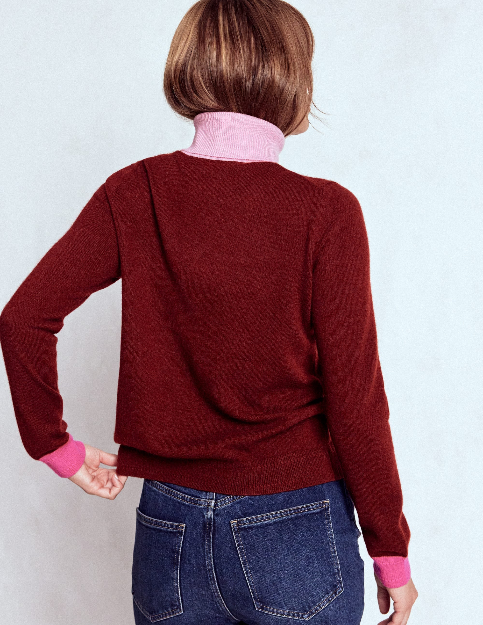 Eva Cashmere Roll Neck Sweater-Chestnut, Colour Block - Image 3