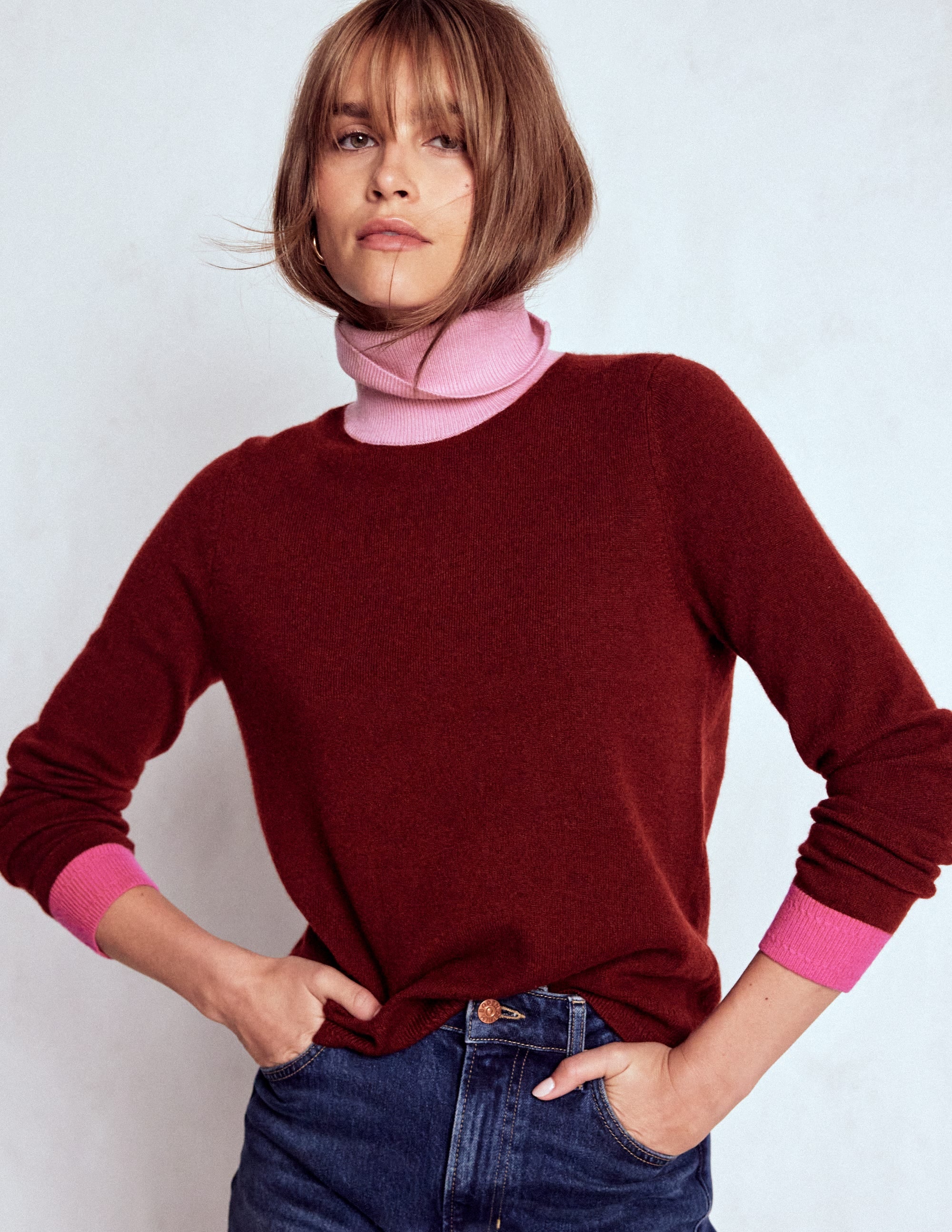 Eva Cashmere Roll Neck Sweater-Chestnut, Colour Block - Image 4