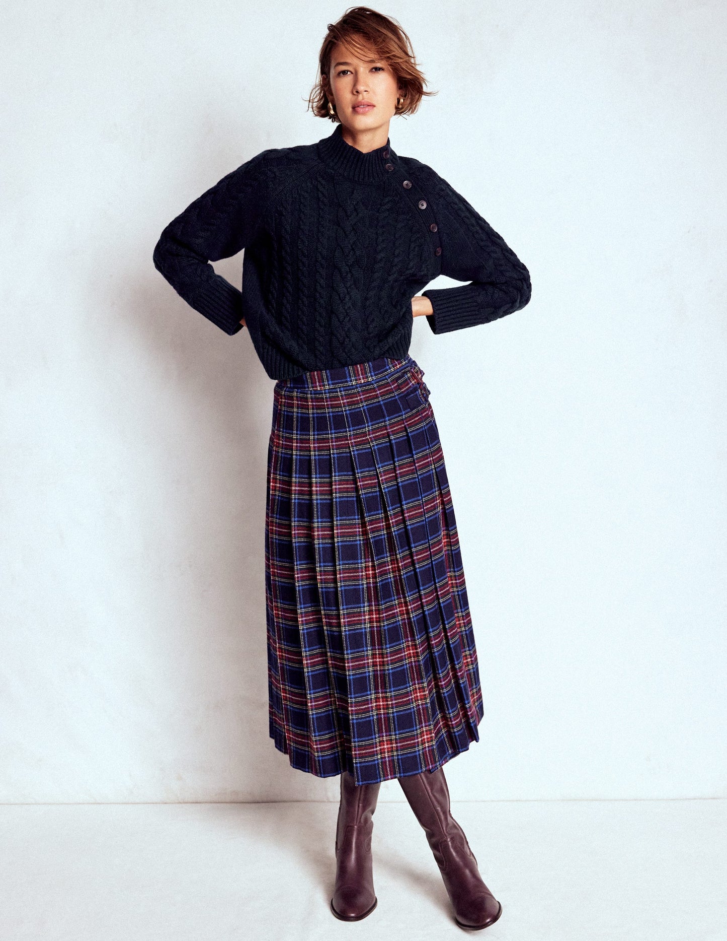 Amara Merino Cable Sweater-Navy