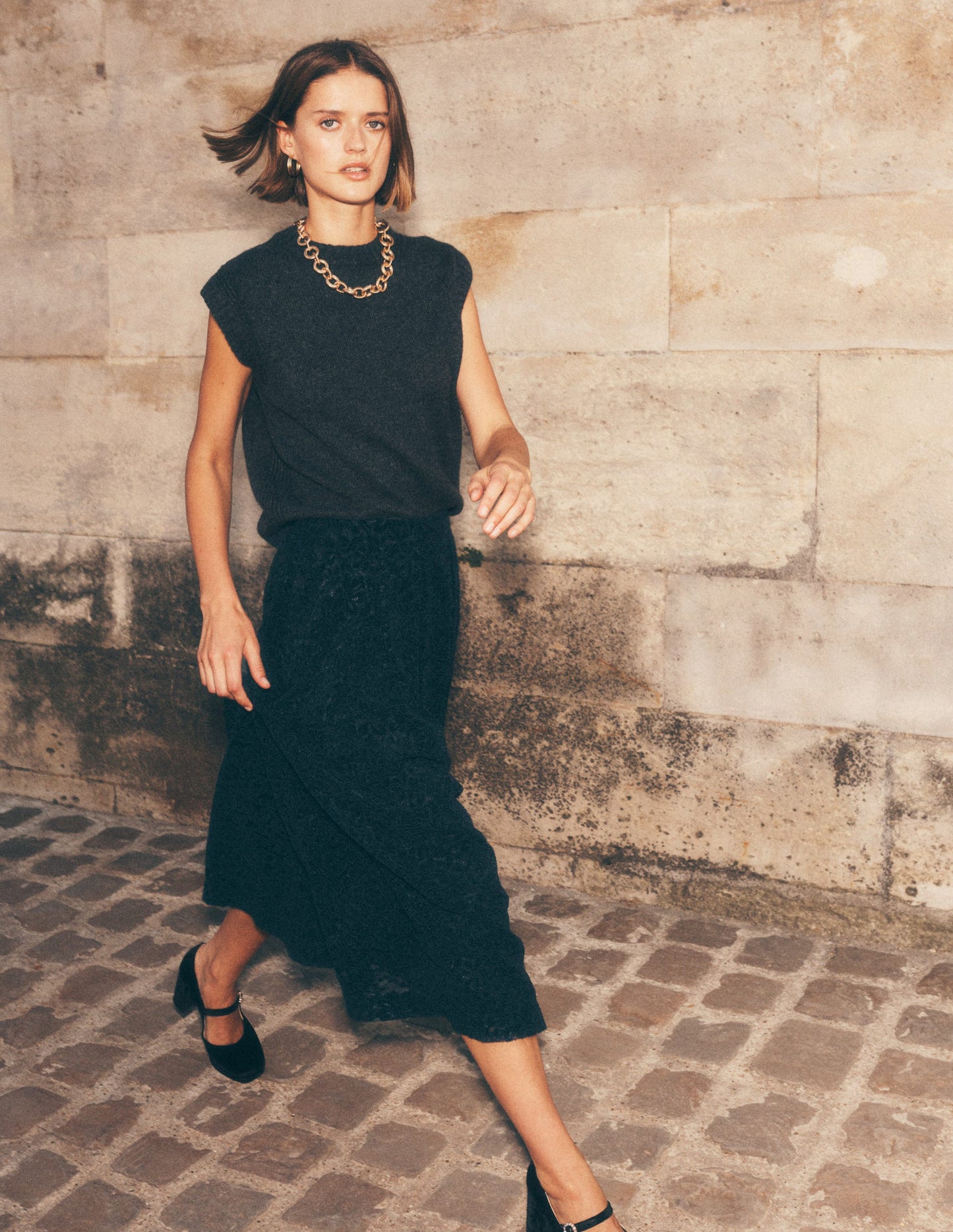 Cashmere Ribbed Trim Vest-Charcoal Melange