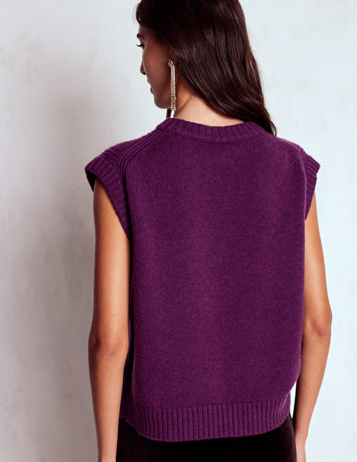 Cashmere Ribbed Trim Vest-Purple