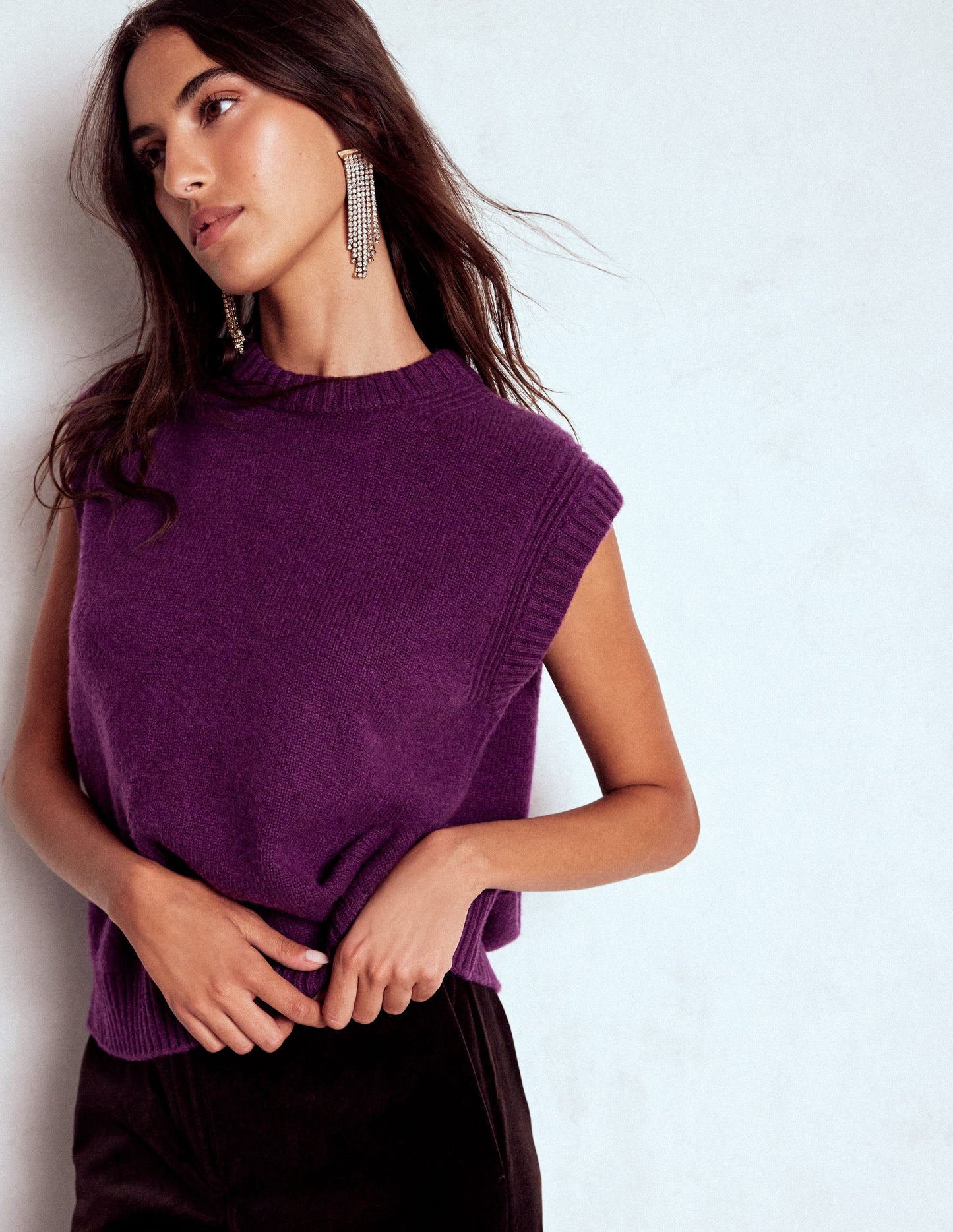 Cashmere Ribbed Trim Vest-Purple