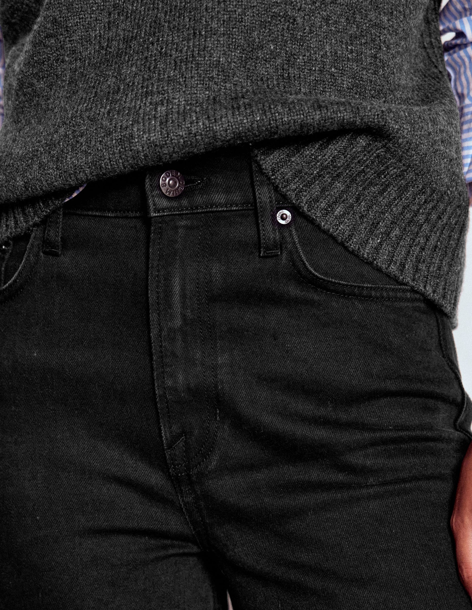 High Rise Column Leg Jeans-Black-4