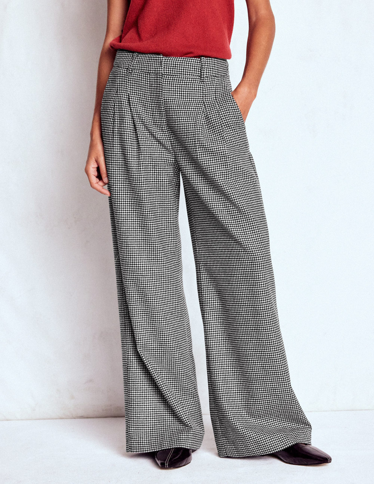 Kensington Tailored Pants-Black and Ivory Puppytooth - Image 4
