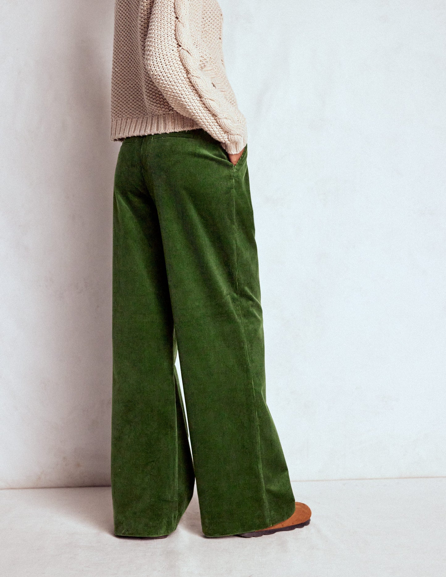 Kensington Cord Pants-Green Fir