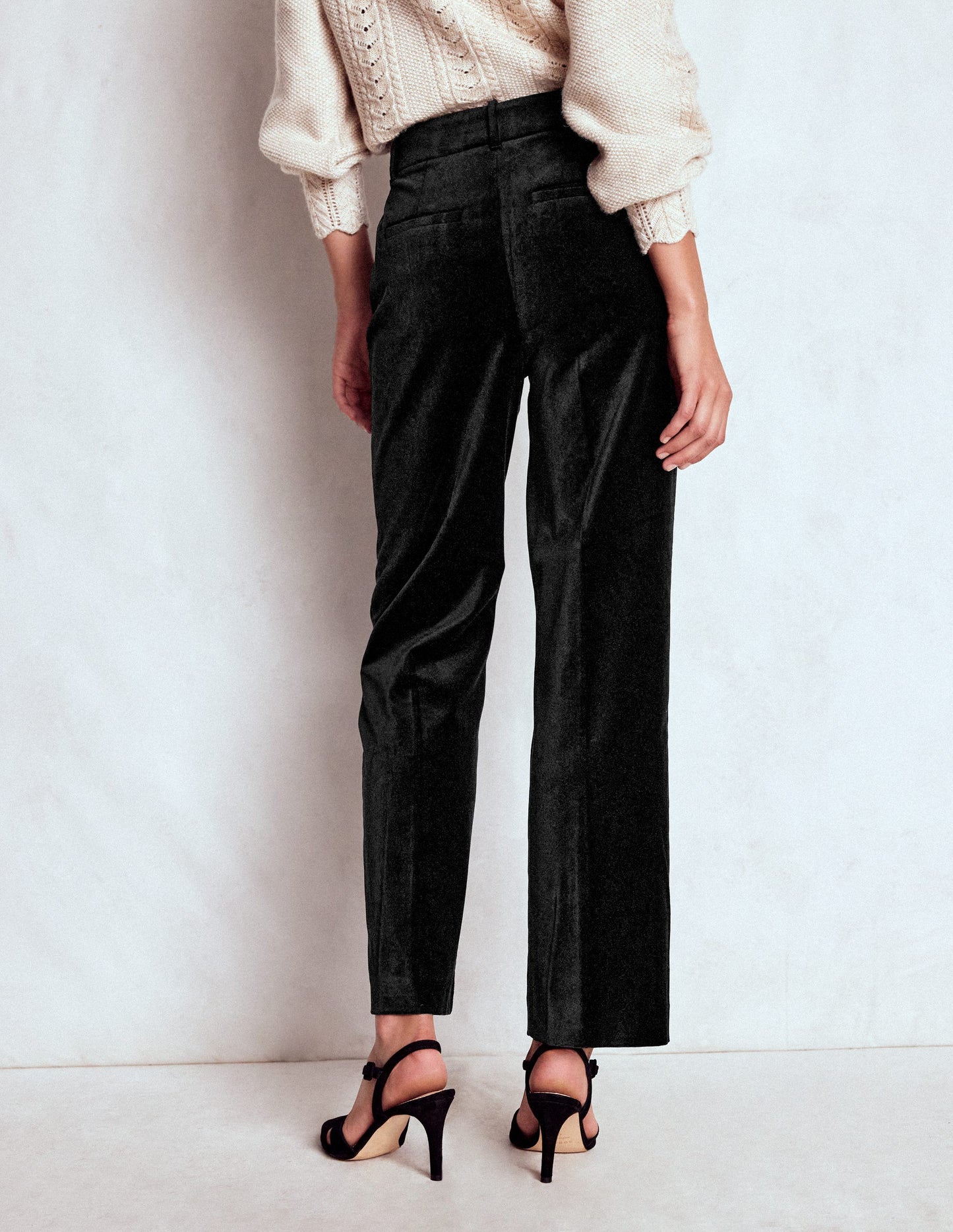 Canonbury Velvet Pants-Black