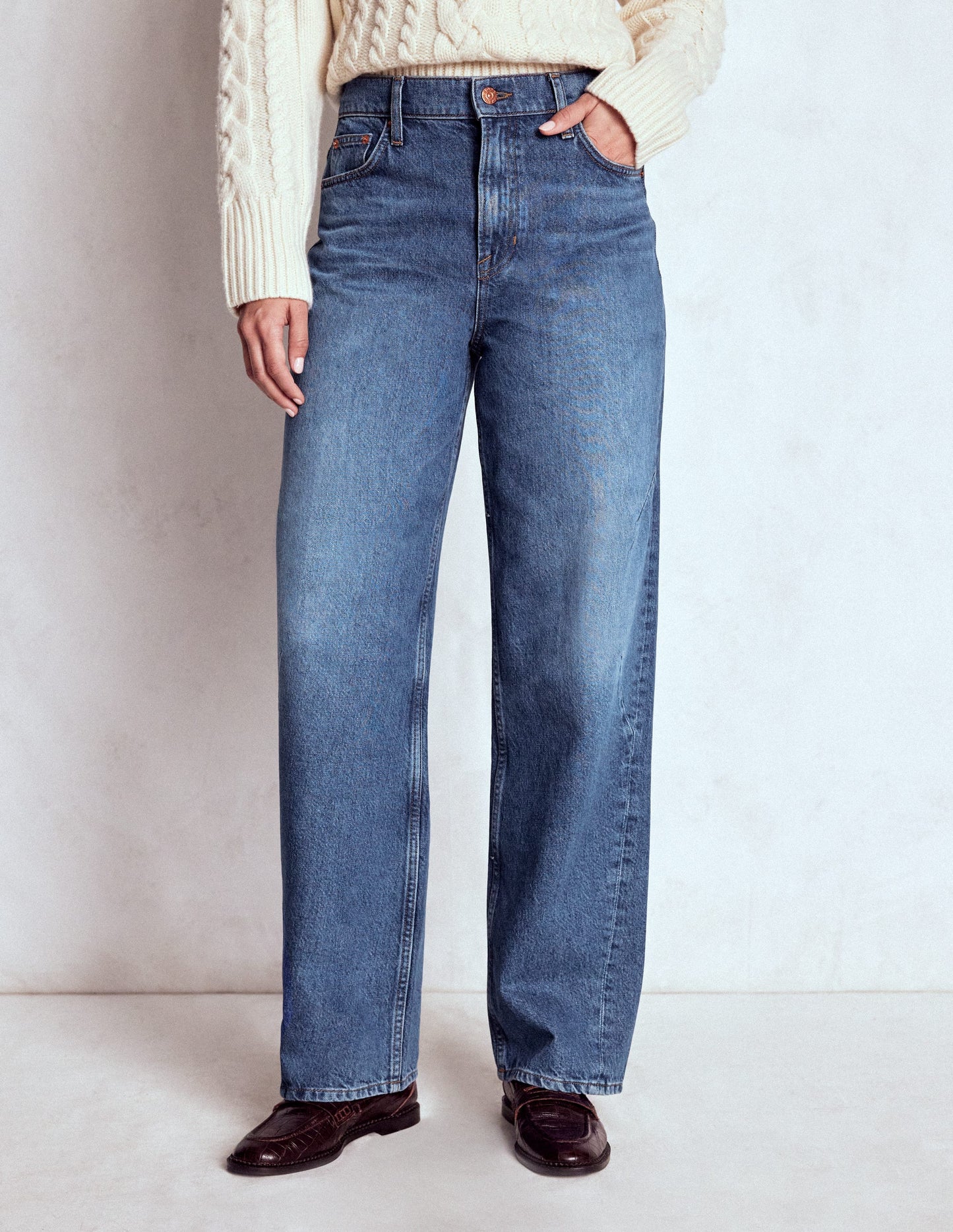 Full Length Barrel Leg Jeans-Mid Vintage