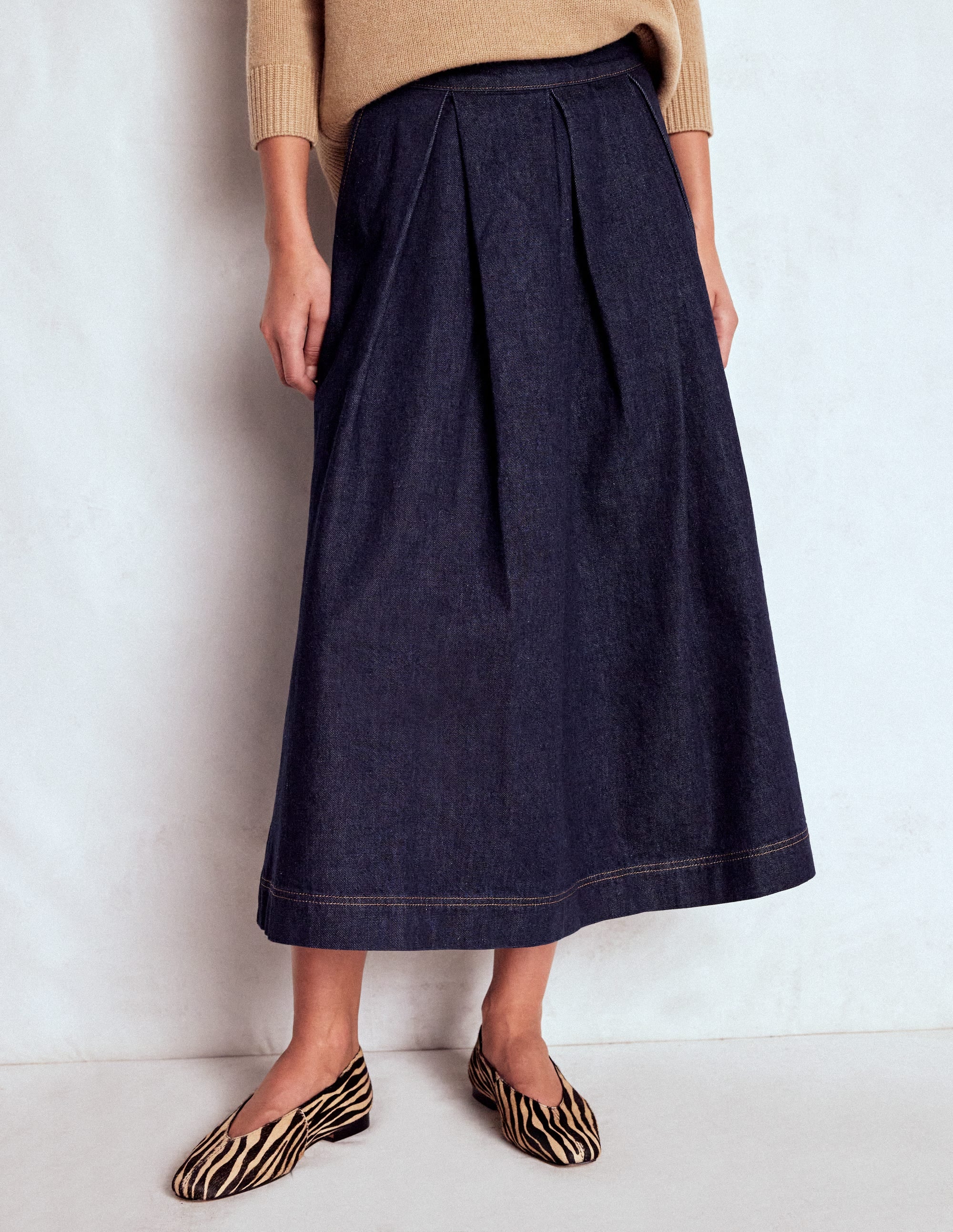 Verity Denim Midi Skirt-Indigo - Image 4