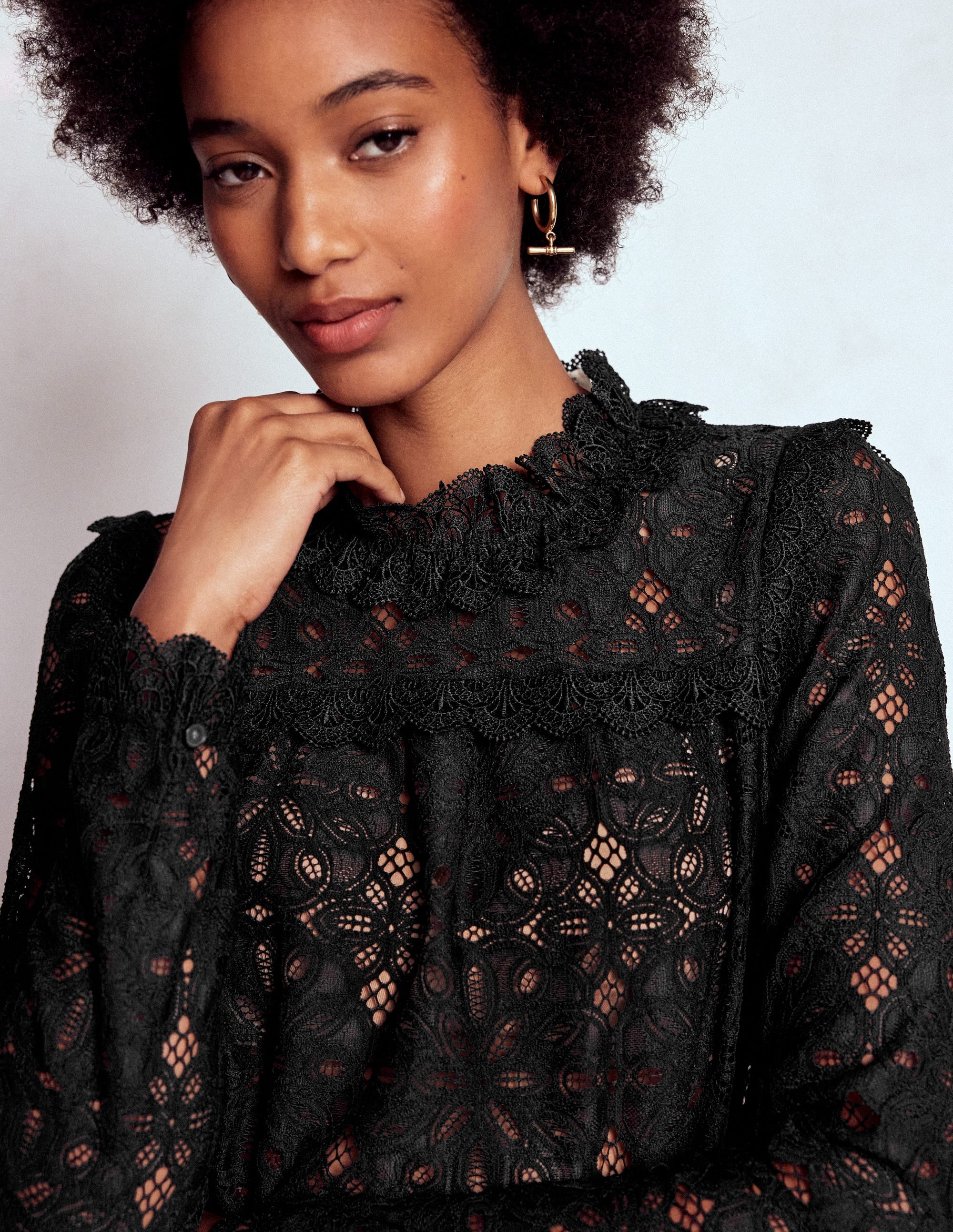 トップス BLACKBIRD / border long sleeve cutsewn Lace Trim Detail Top-Black | Boden USA