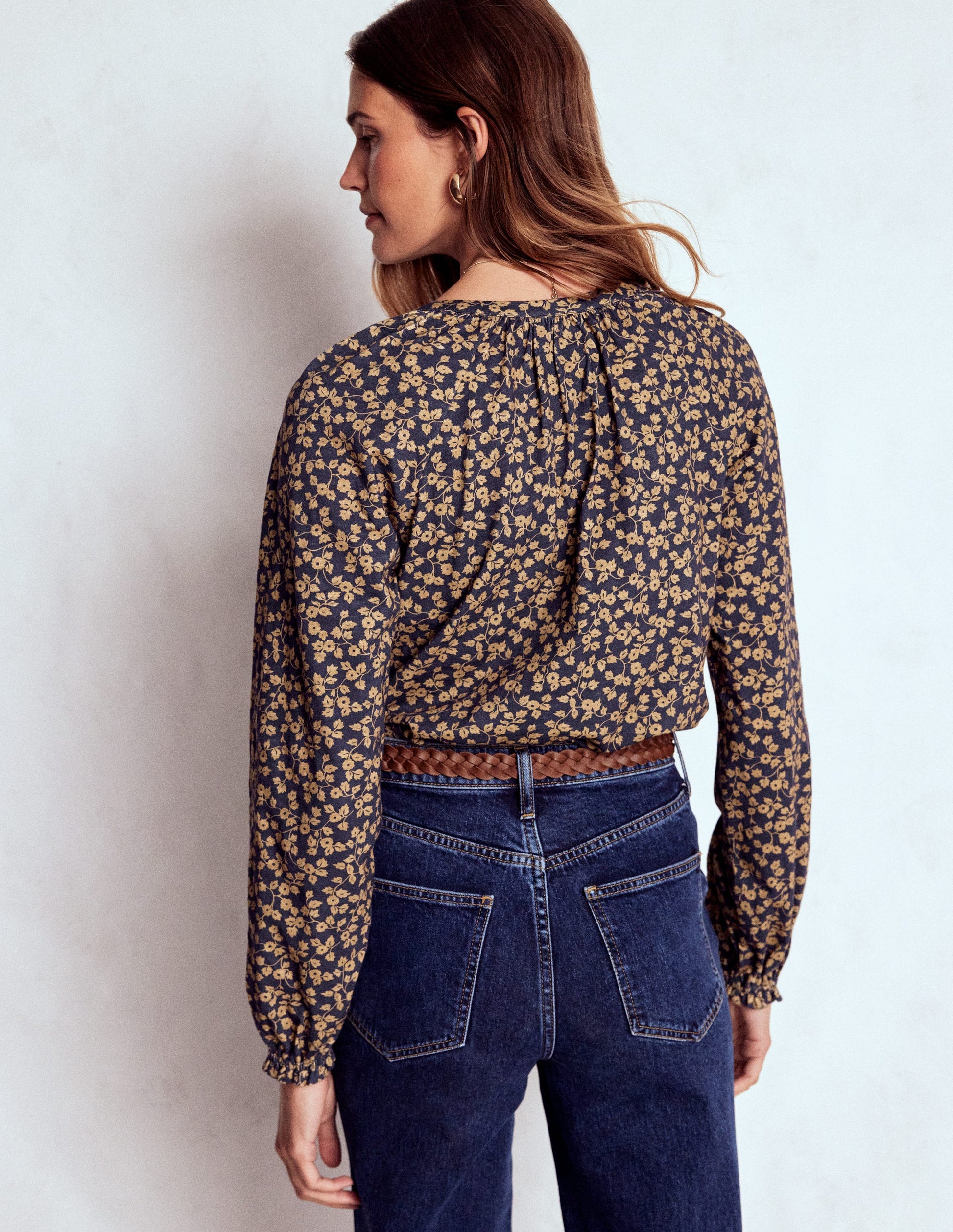 Isla Long Sleeve Jersey Shirt-Hazelnut Brown, Delicate Vine-3